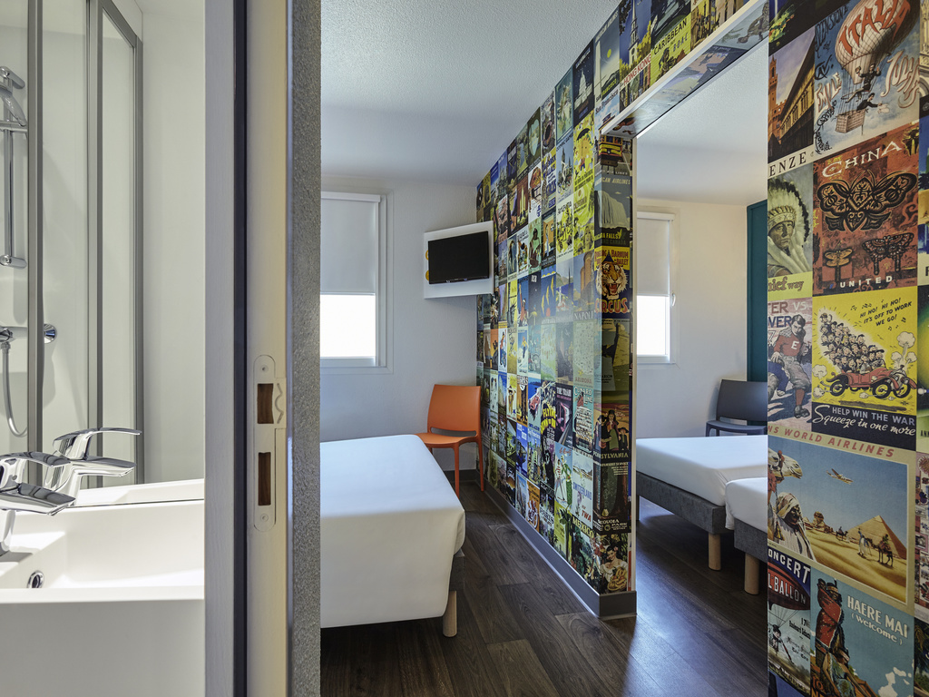 Hotel In Paris Hotelf1 Paris Porte De Chatillon All