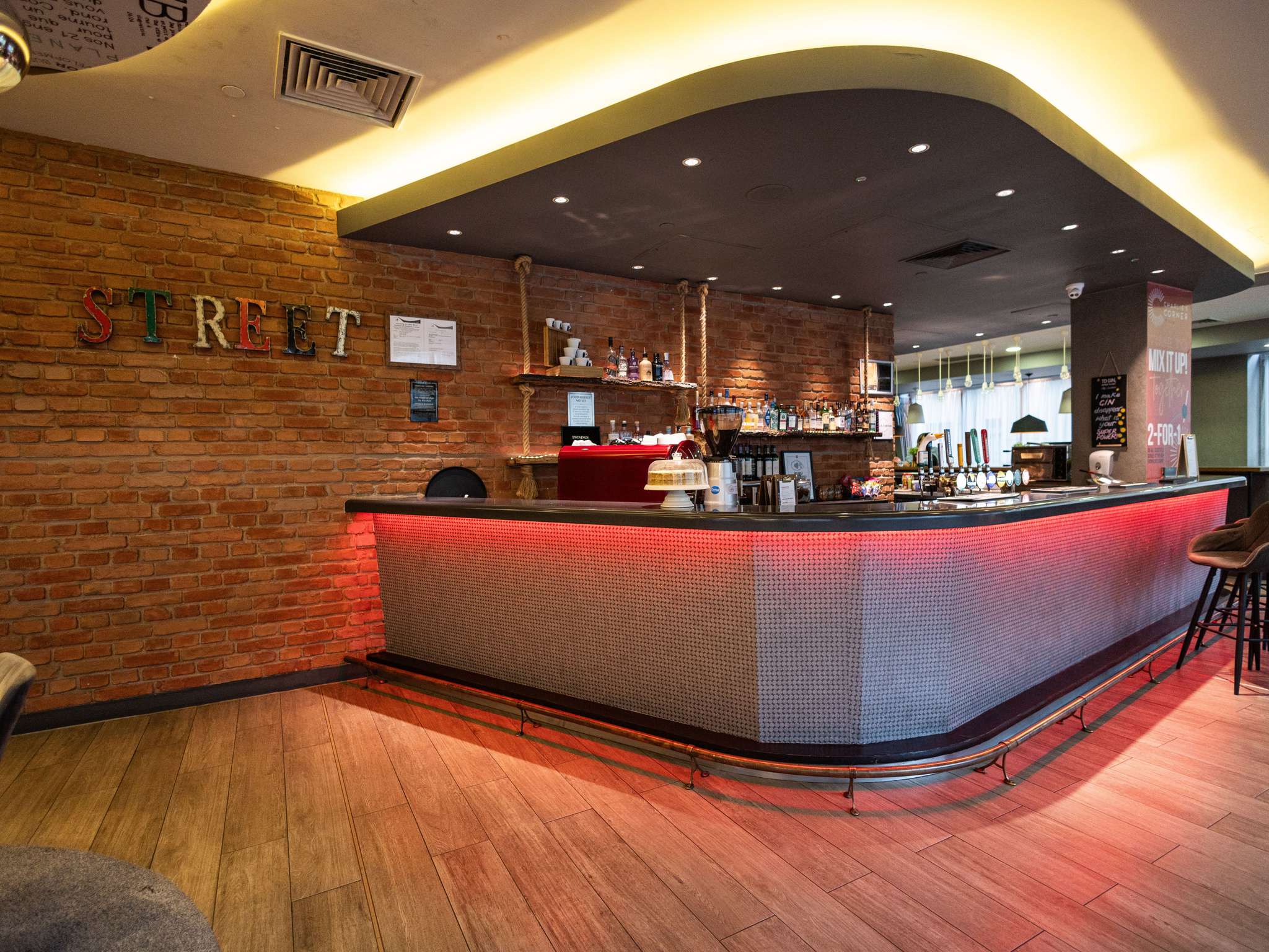 Photo - ibis London City - Shoreditch