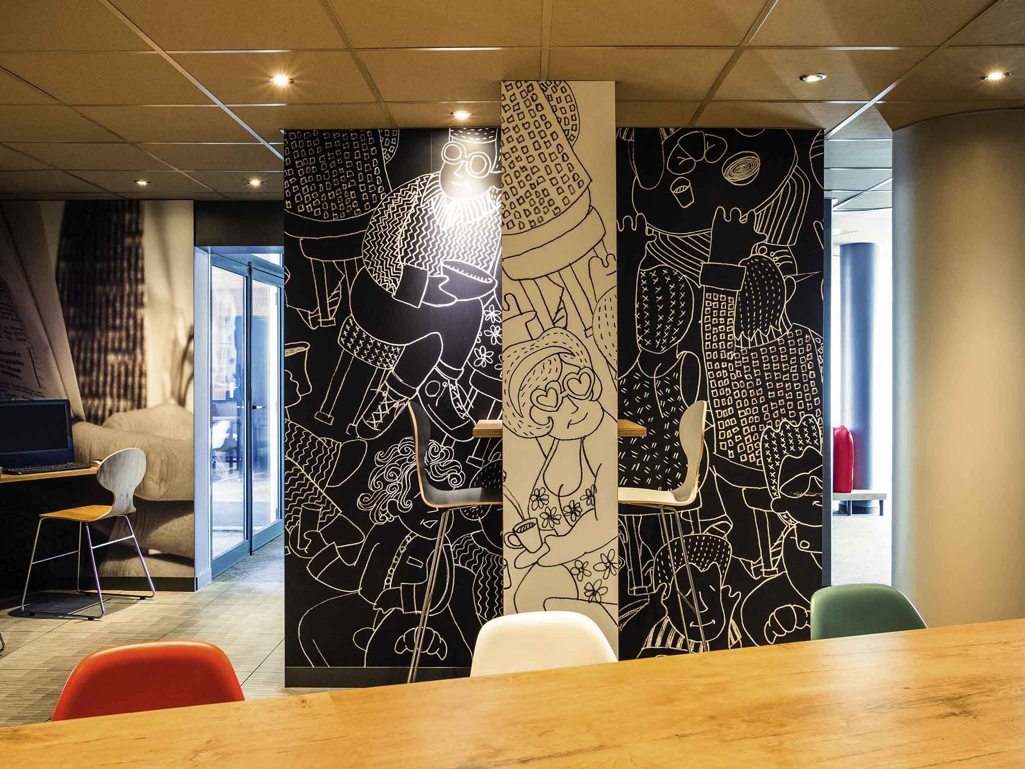 Photo - Ibis Budget Orly Chevilly Tram 7