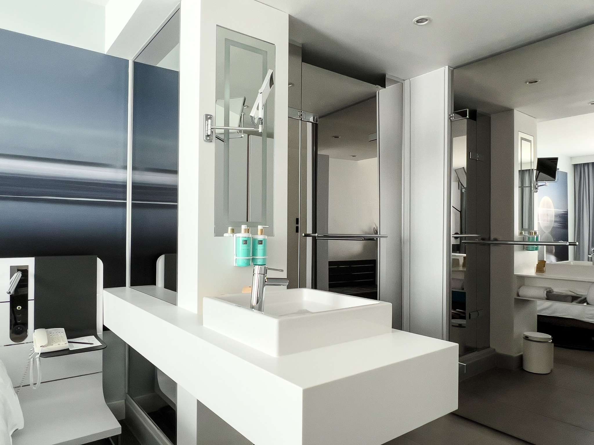 Foto - Novotel Paris Centre Gare Montparnasse