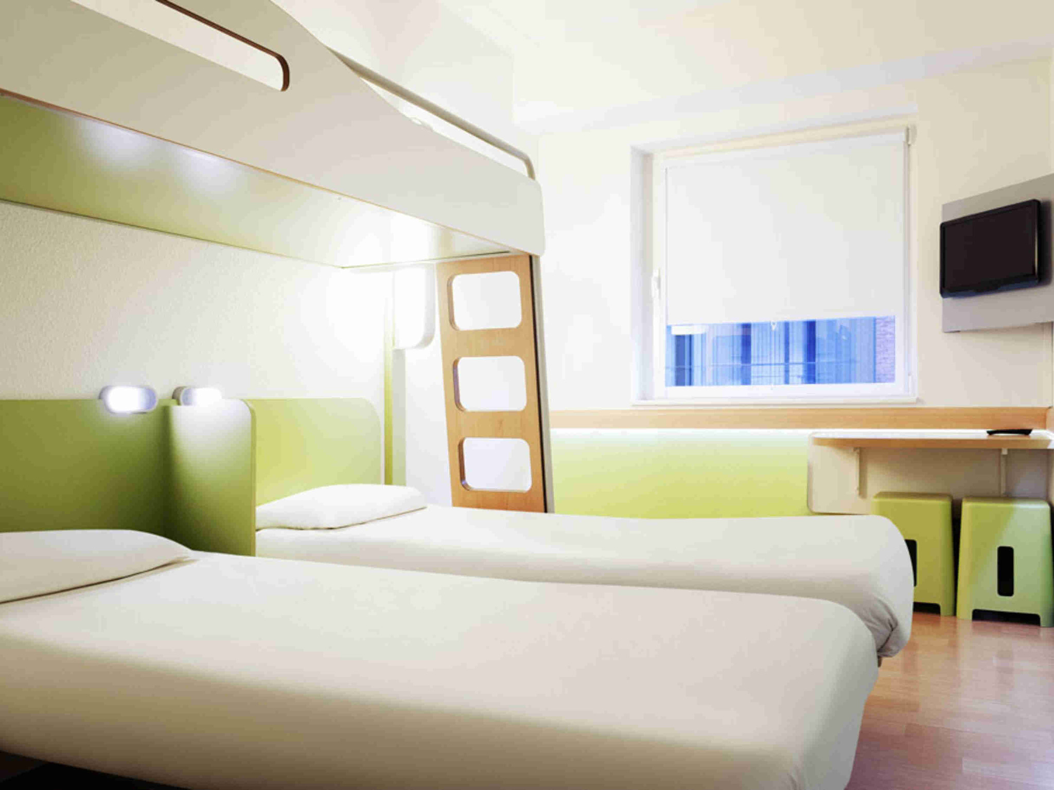 Photo - ibis budget Lyon Est Chaponnay