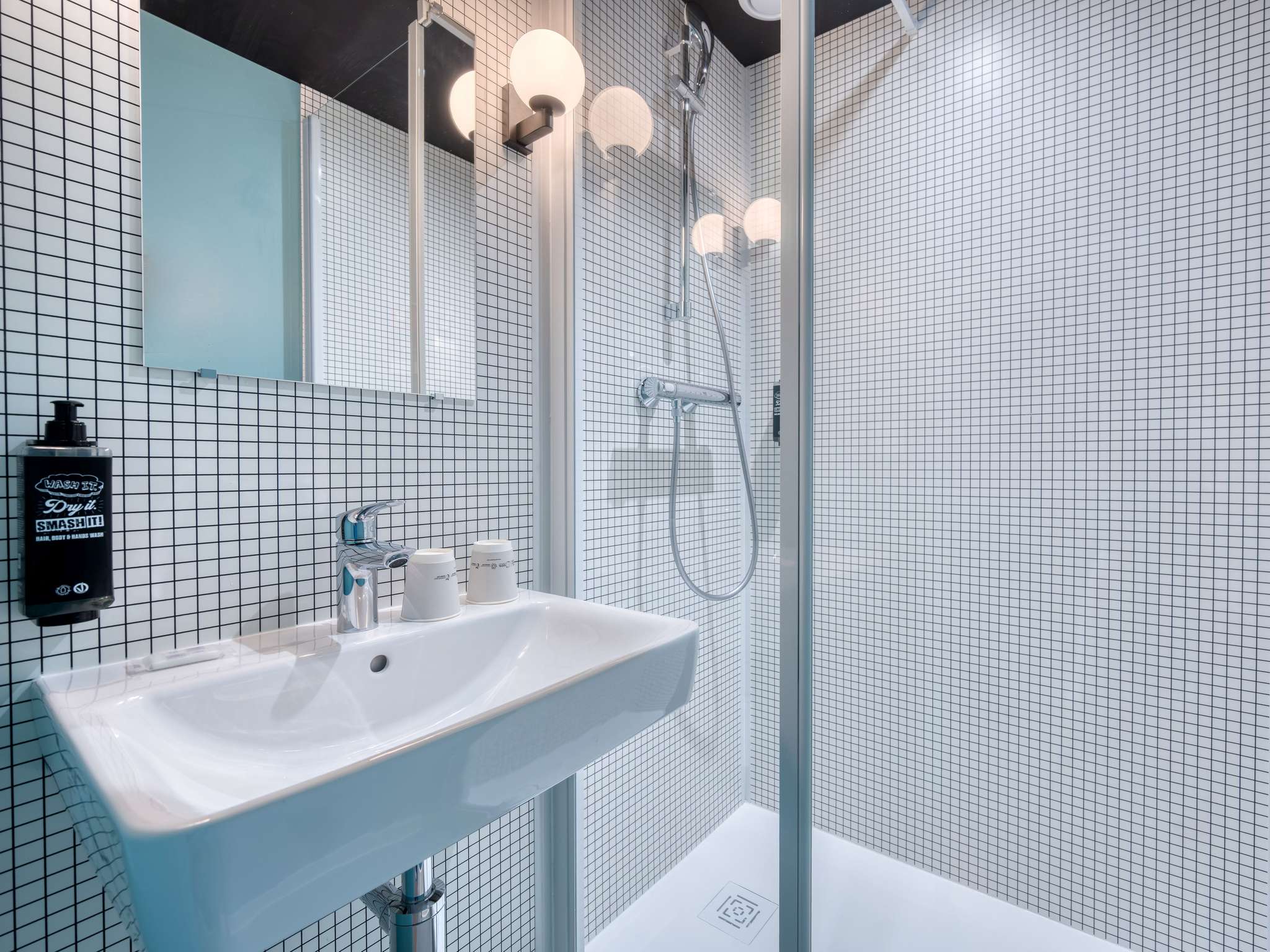 Photo - Ibis Orly Chevilly Tram 7