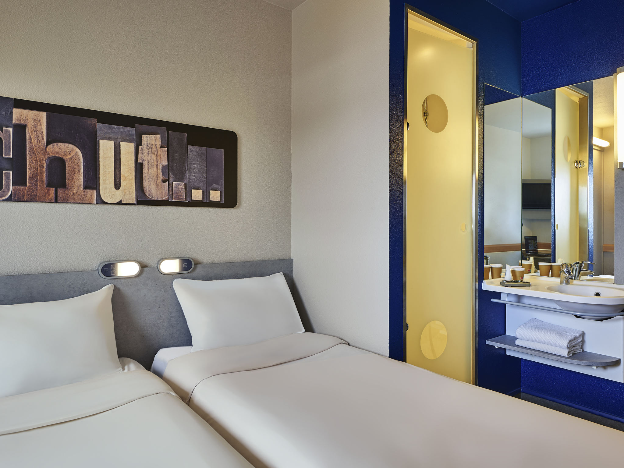 Photo - Ibis Budget Vélizy