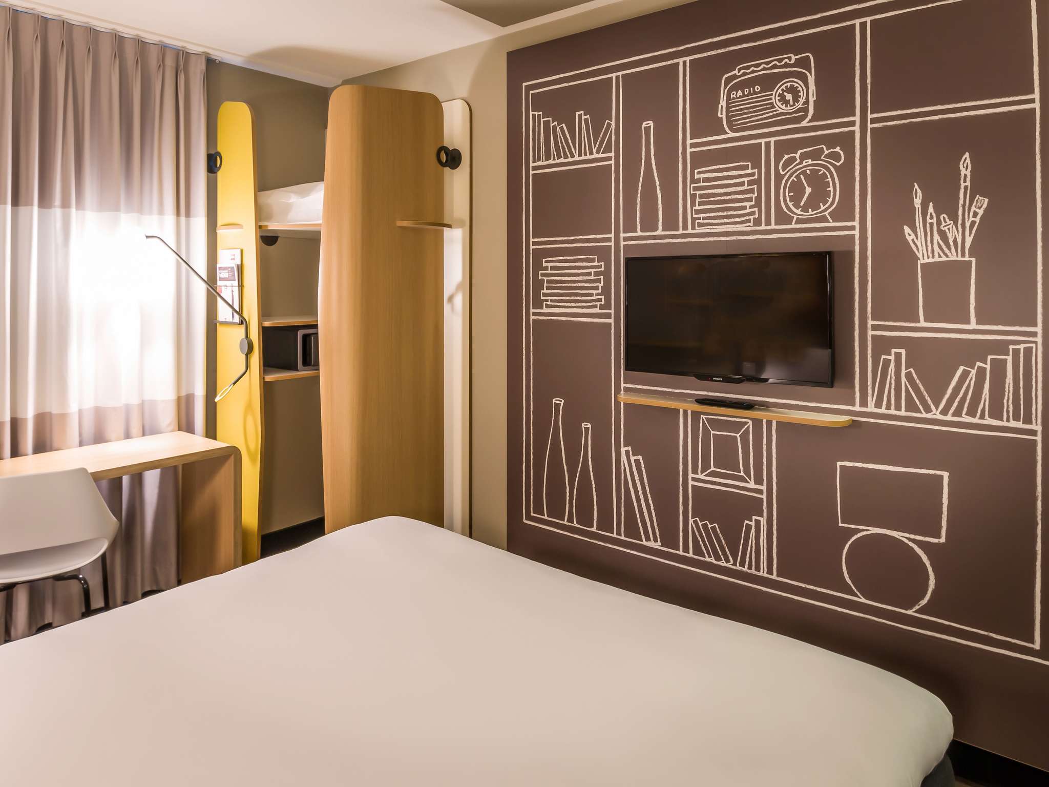 Photo - ibis Amsterdam City West