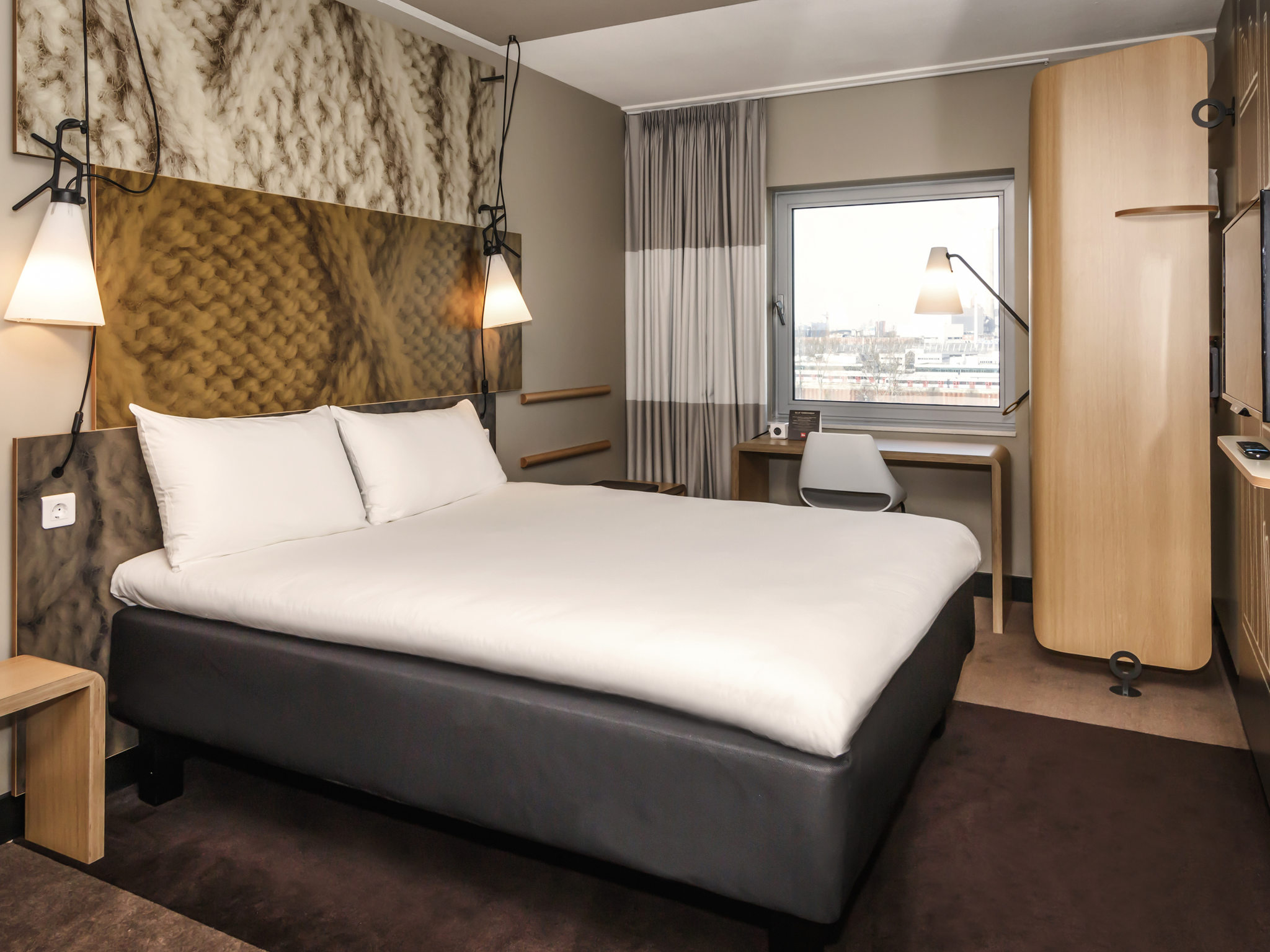 Photo - ibis Amsterdam City West