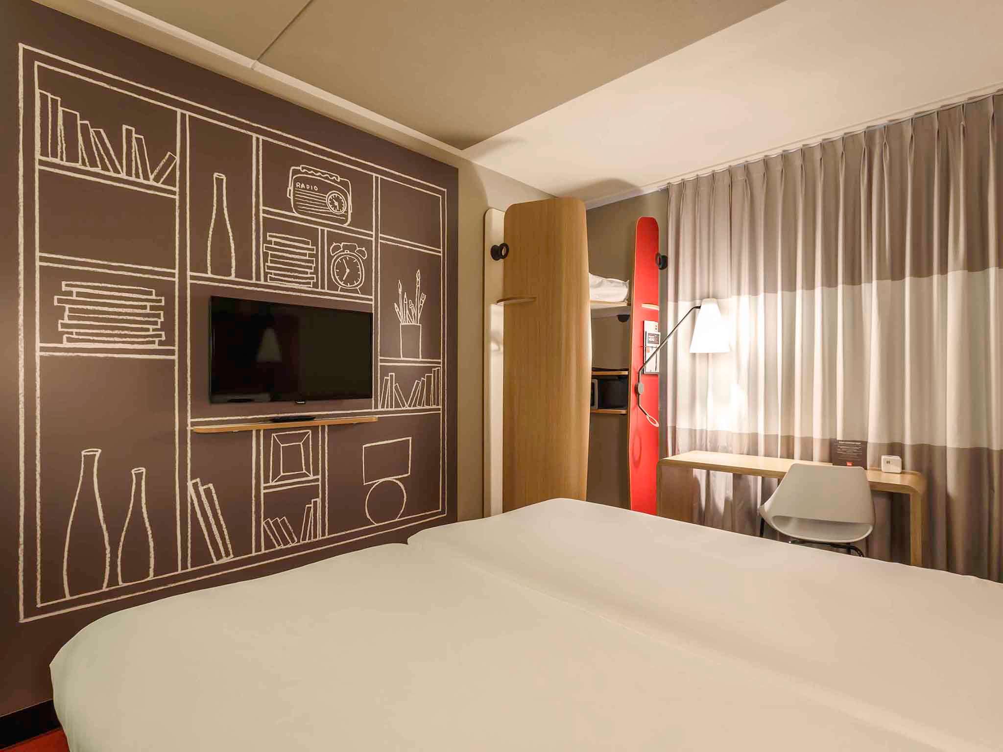Photo - ibis Amsterdam City West