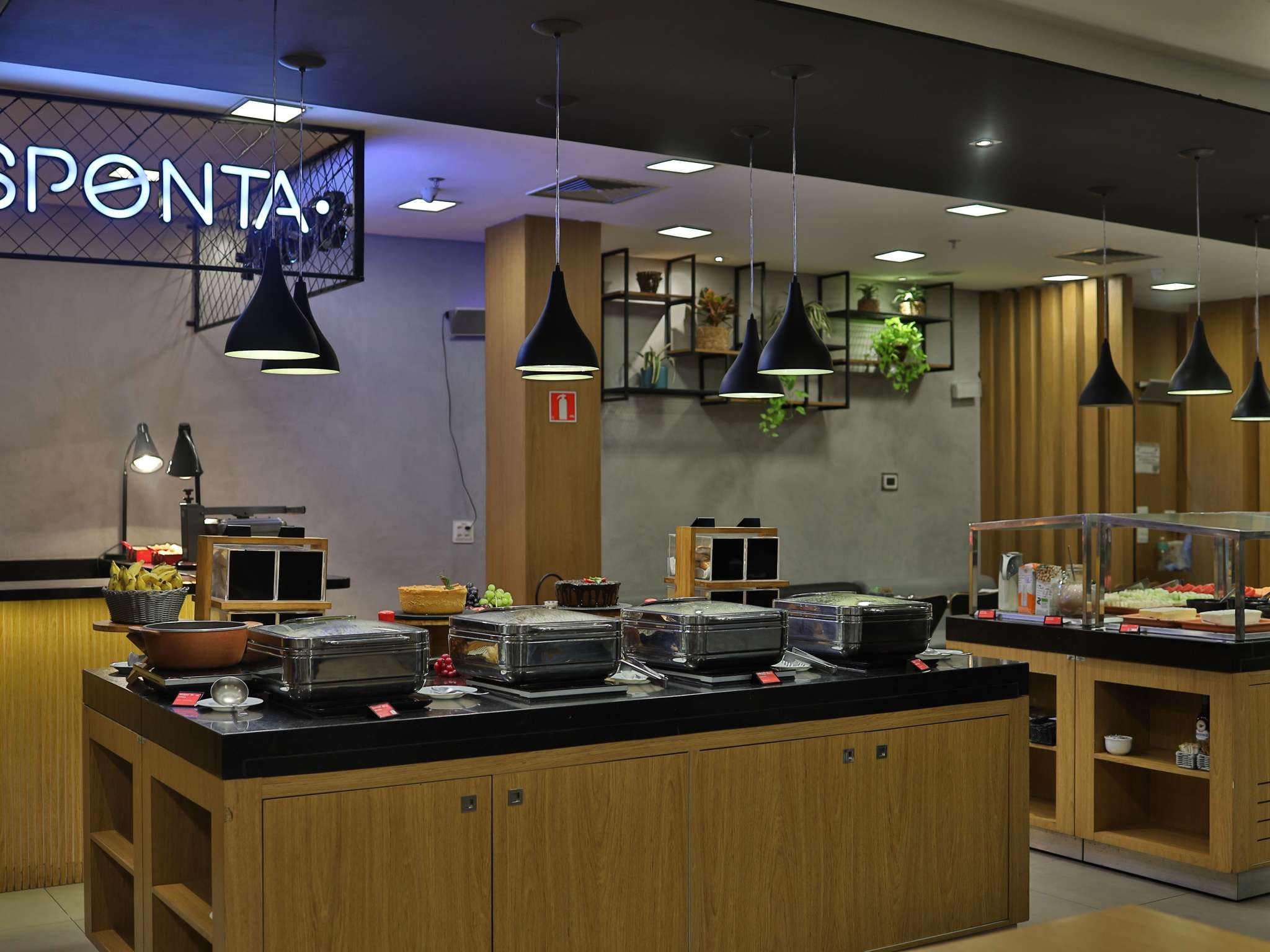 Photo - Ibis Salvador Rio Vermelho