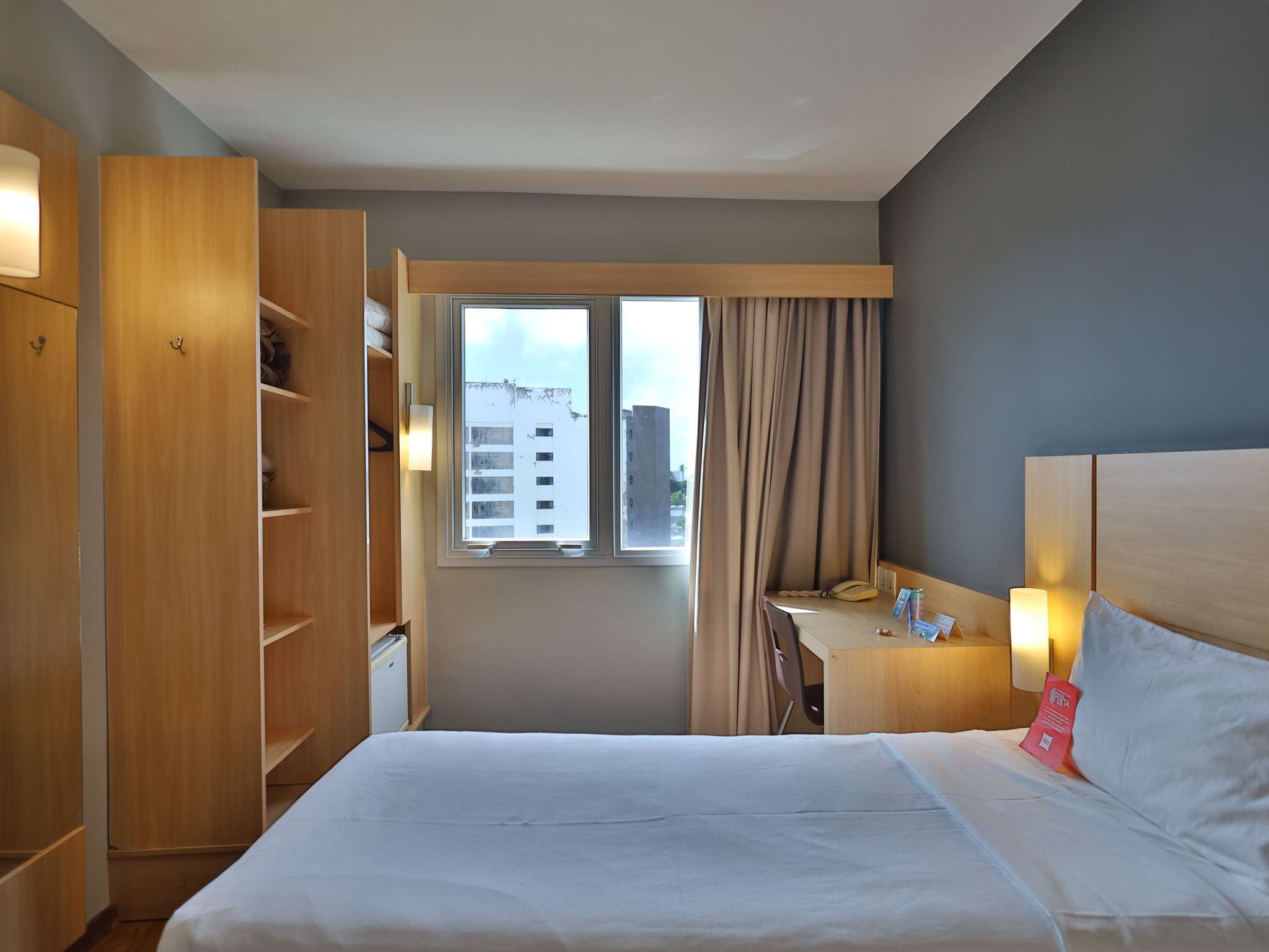 Photo - Ibis Salvador Rio Vermelho