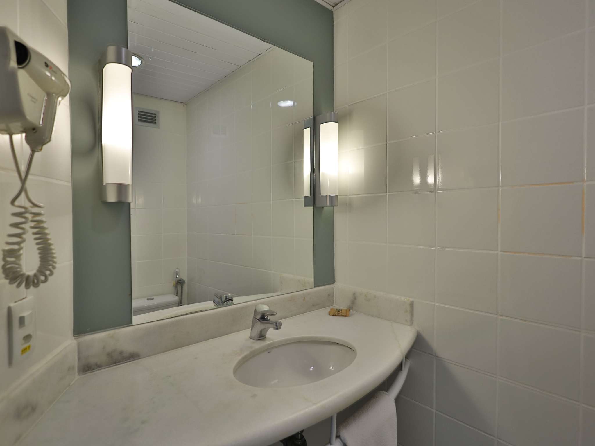 Photo - Ibis Salvador Rio Vermelho