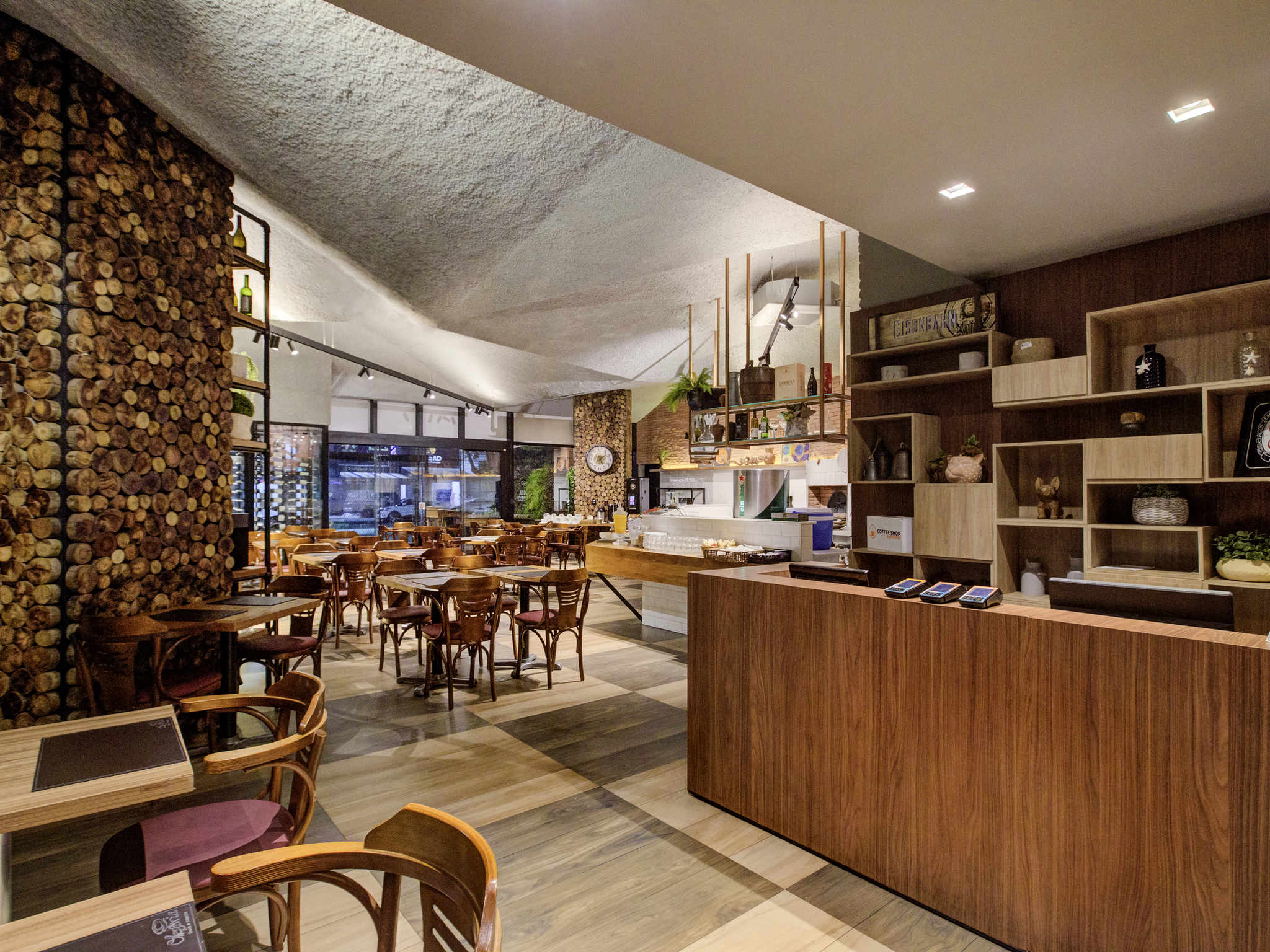 Photo - ibis Vitoria Praia do Canto