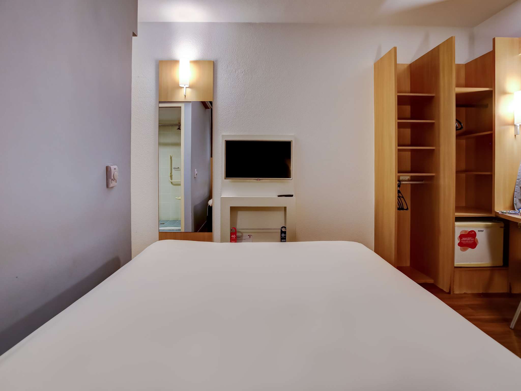 Photo - ibis Vitoria Praia do Canto