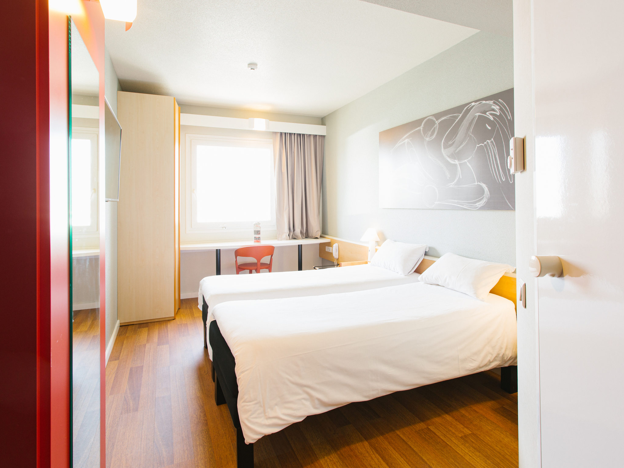 Photo - Ibis Elche