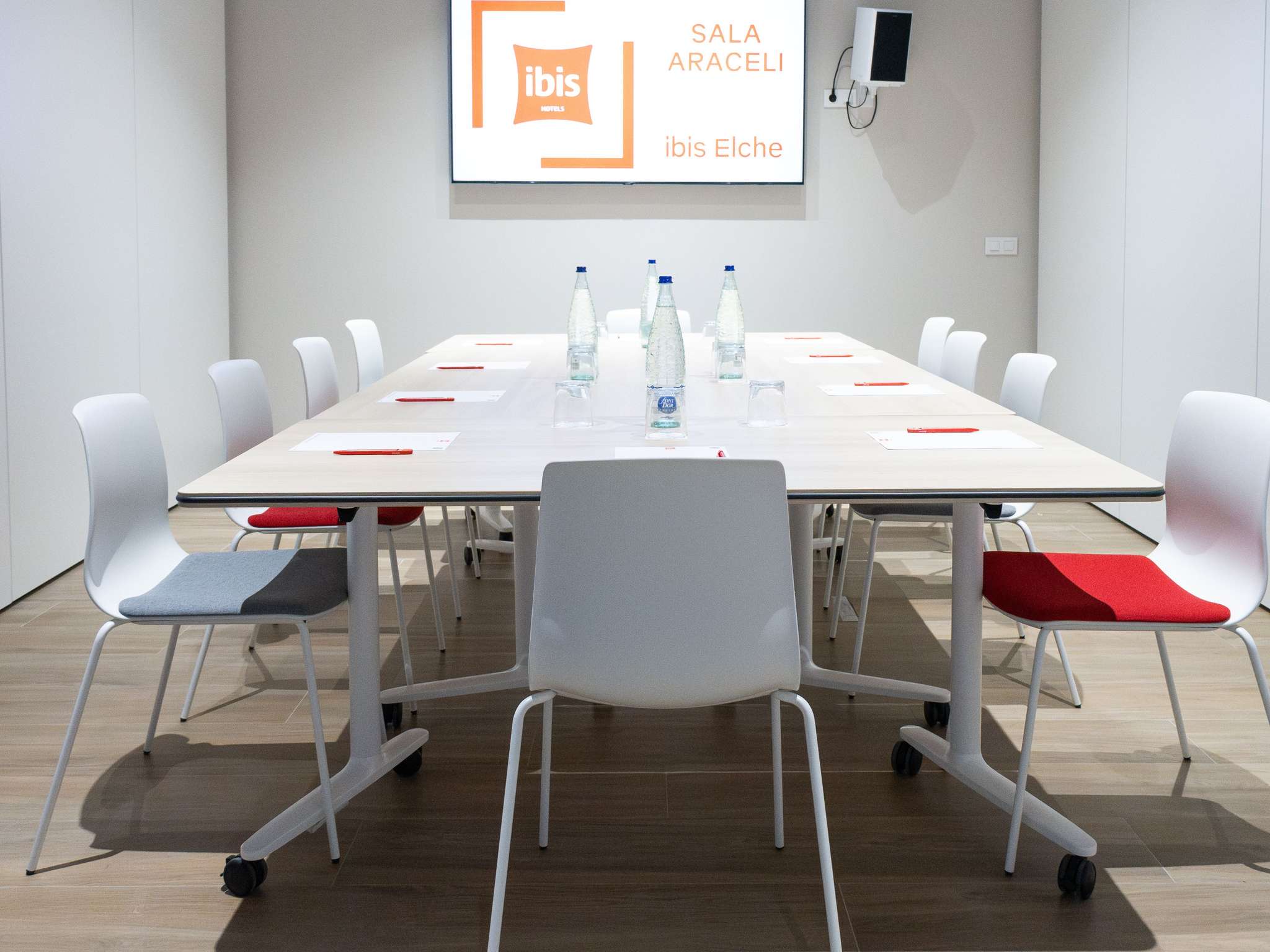 Photo - Ibis Elche