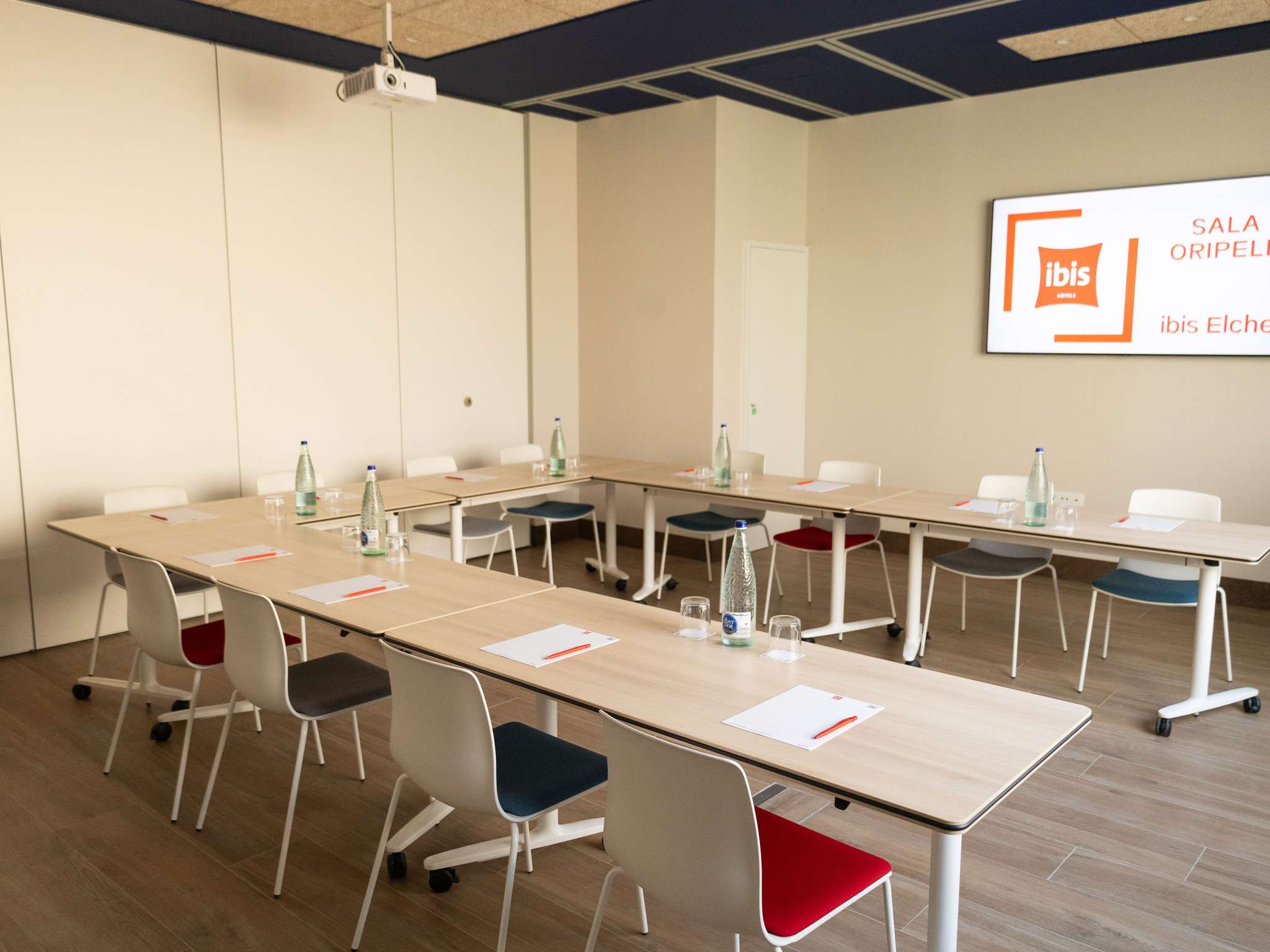 Photo - Ibis Elche