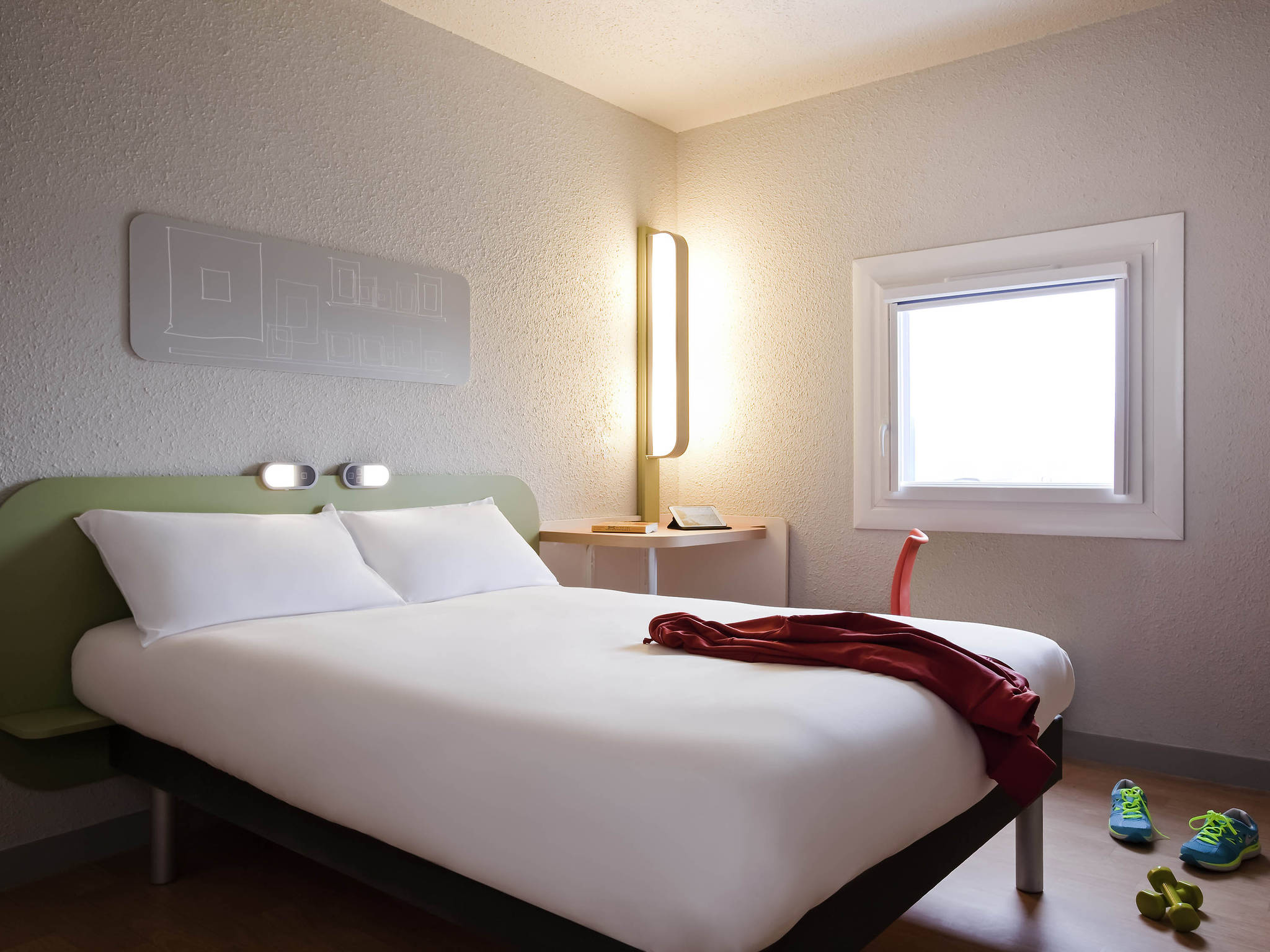 Photo - ibis budget Pontault Combault RN4 Marne La Vallée