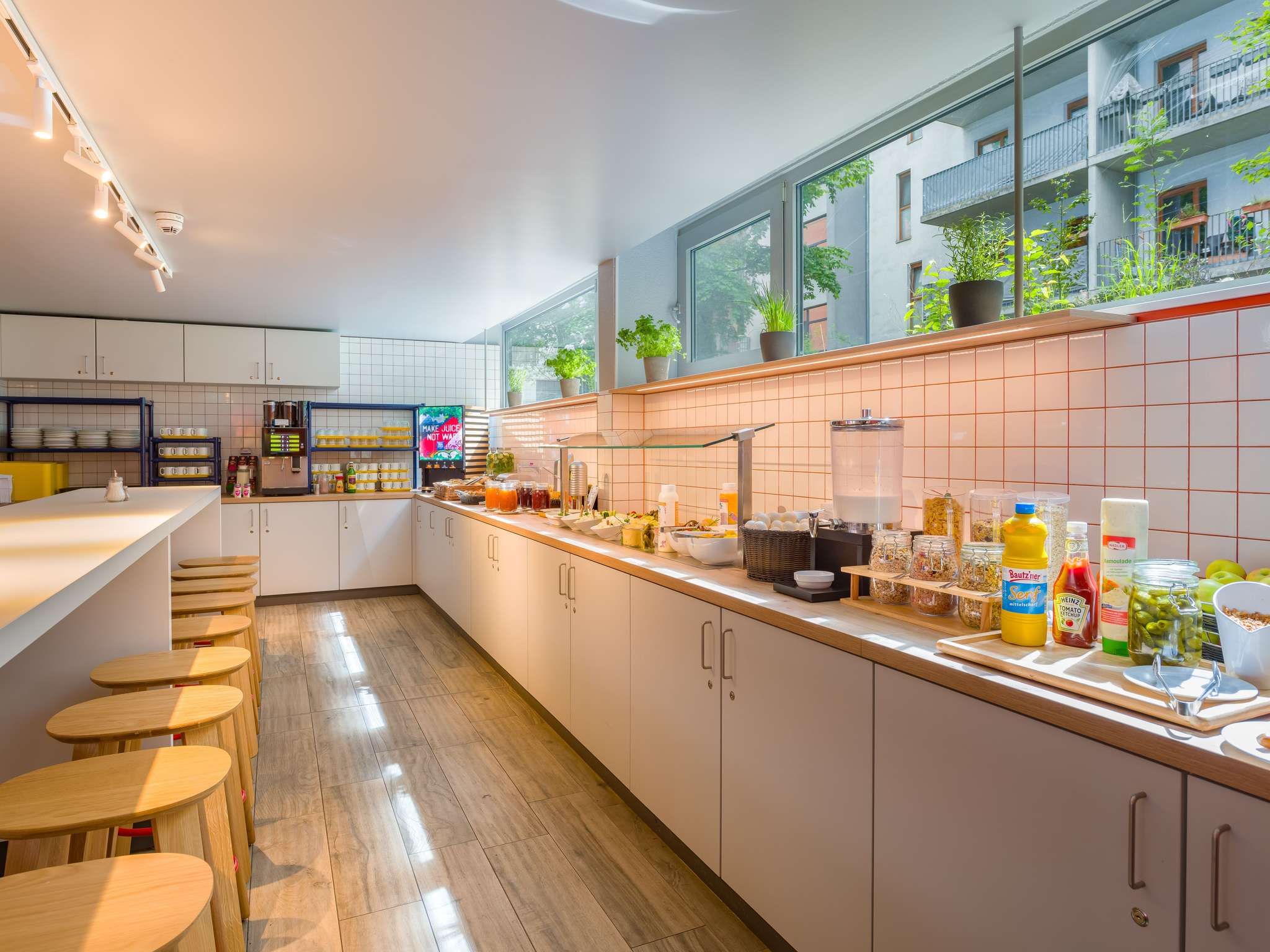 Photo - ibis Budget Hamburg St.Pauli Messe - neu renoviert