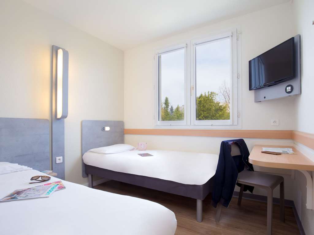 ibis budget Aubagne les Paluds Agora - Image 4