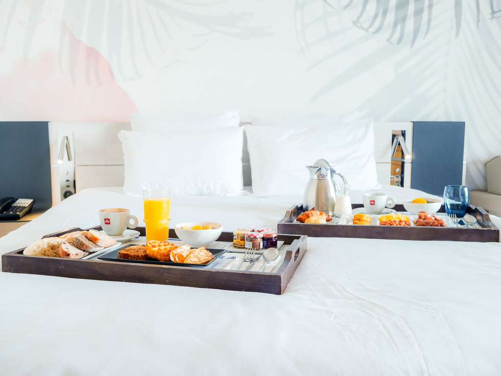 Hotel In Monaco Novotel Monte Carlo Accor
