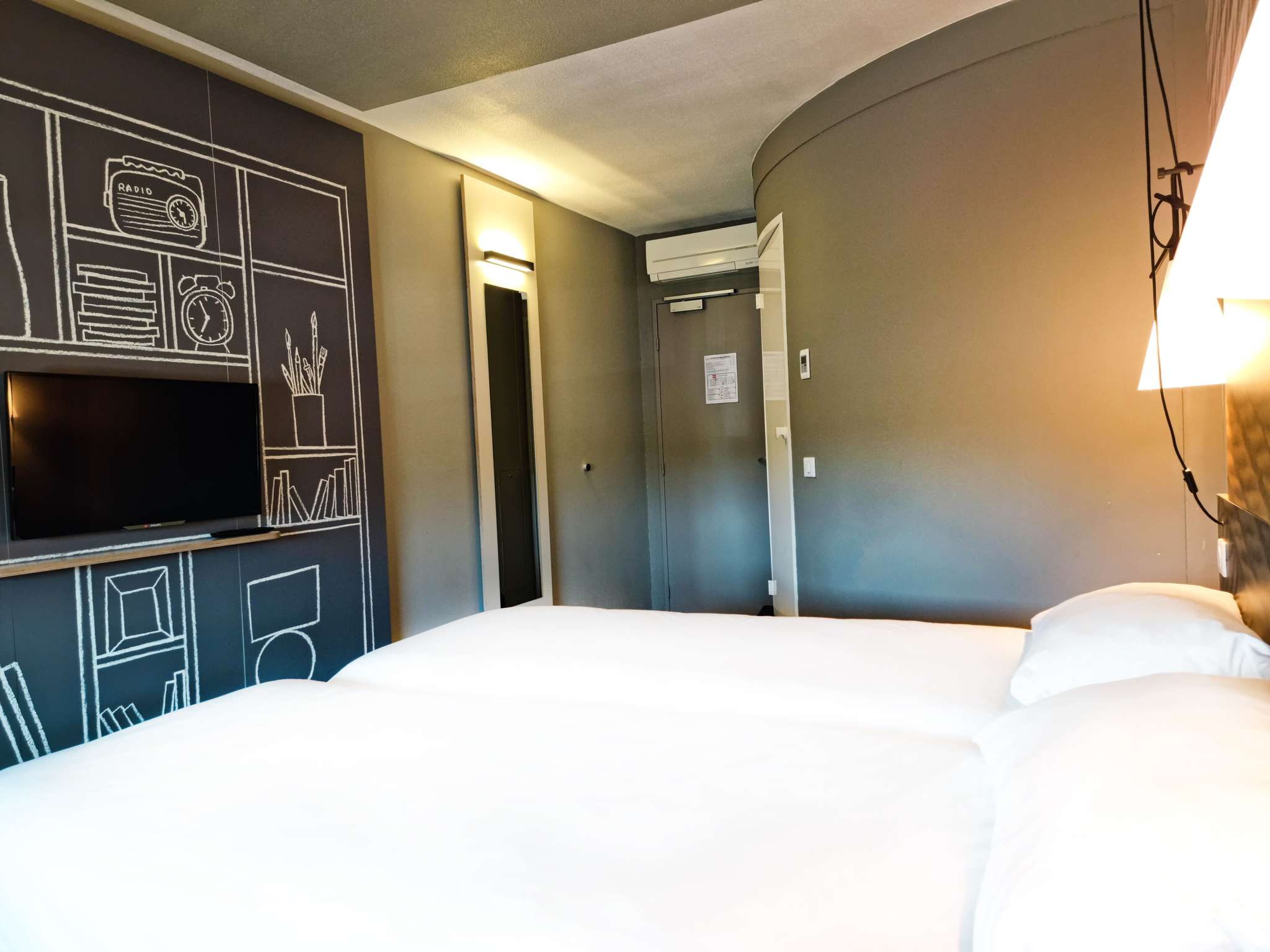 Photo - ibis Caen Porte De Bretagne