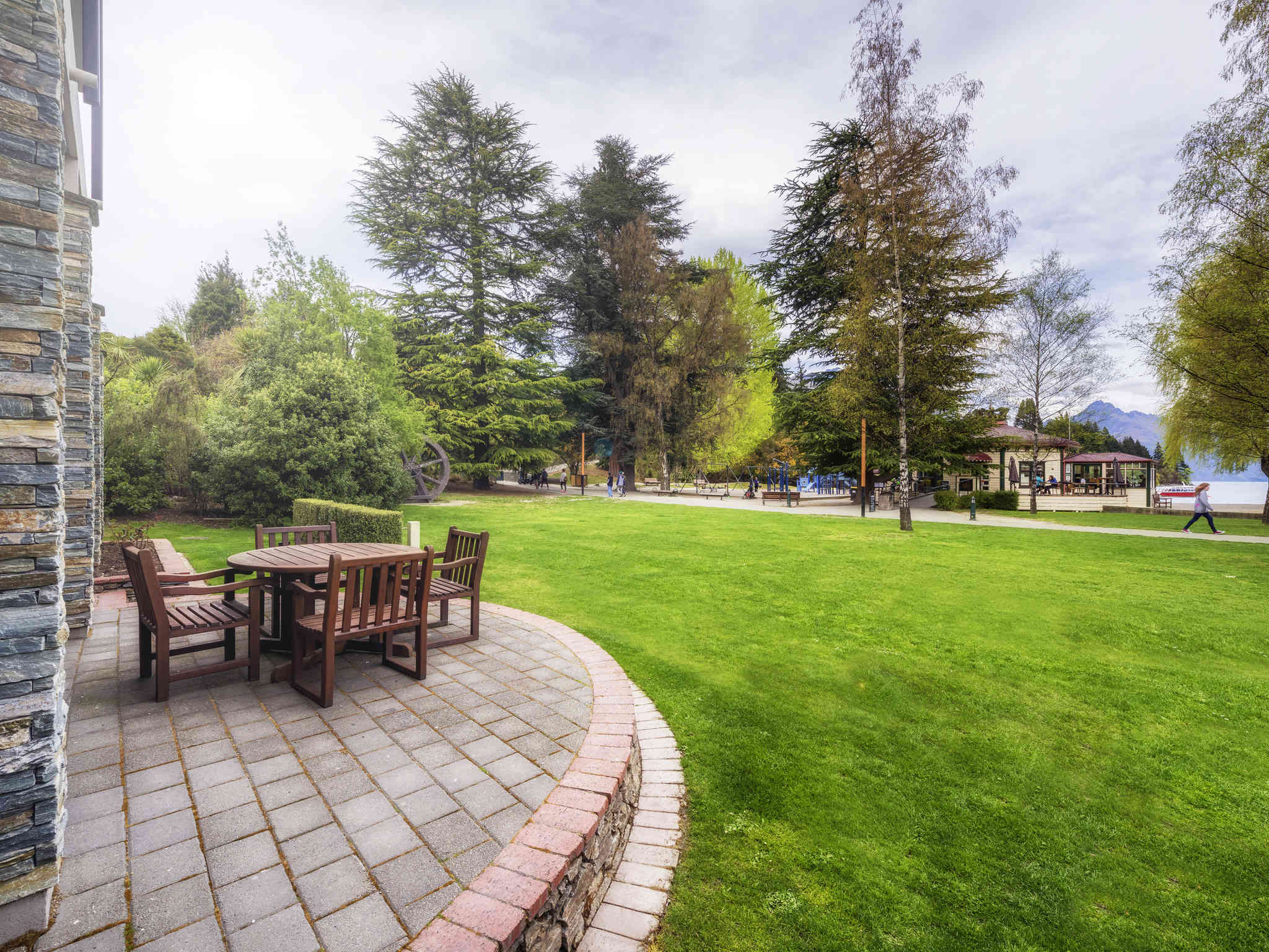 Photo - Novotel Queenstown Lakeside