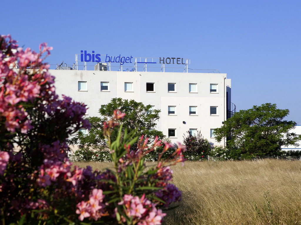 ibis budget Narbonne Est - Image 1