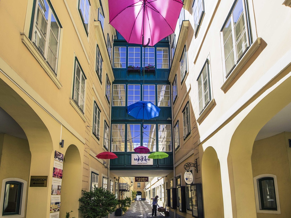 Mercure Grand Hotel Biedermeier Wien - Image 1