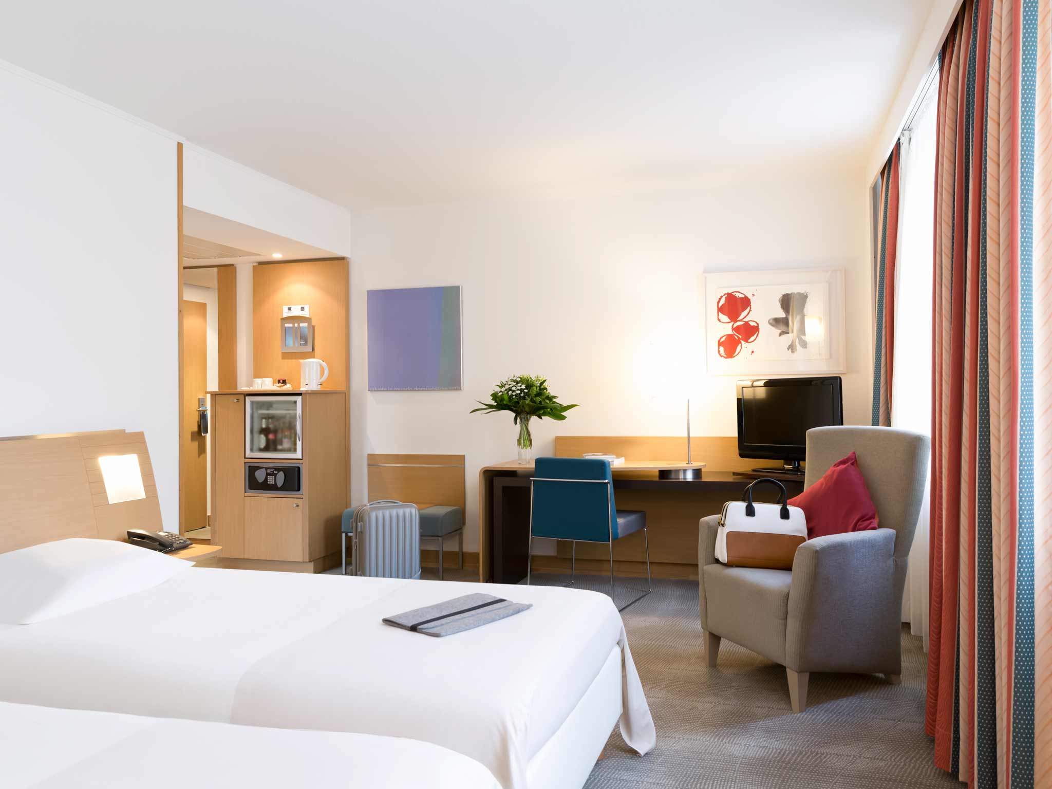 Hotel Novotel Wuerzburg Book Now Free Wifi Restaurant Hotel Novotel Wuerzburg Rooms