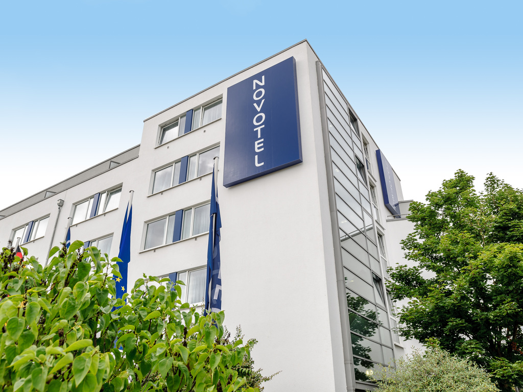 Novotel Erlangen - Image 1