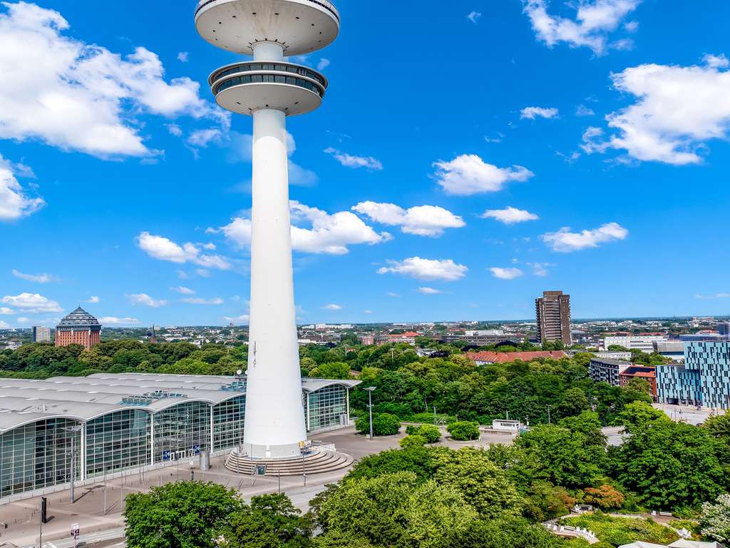 Foto - Fairmont Hotel Vier Jahreszeiten, Hotel des Jahres 2023 & 2024- Die 101 Besten