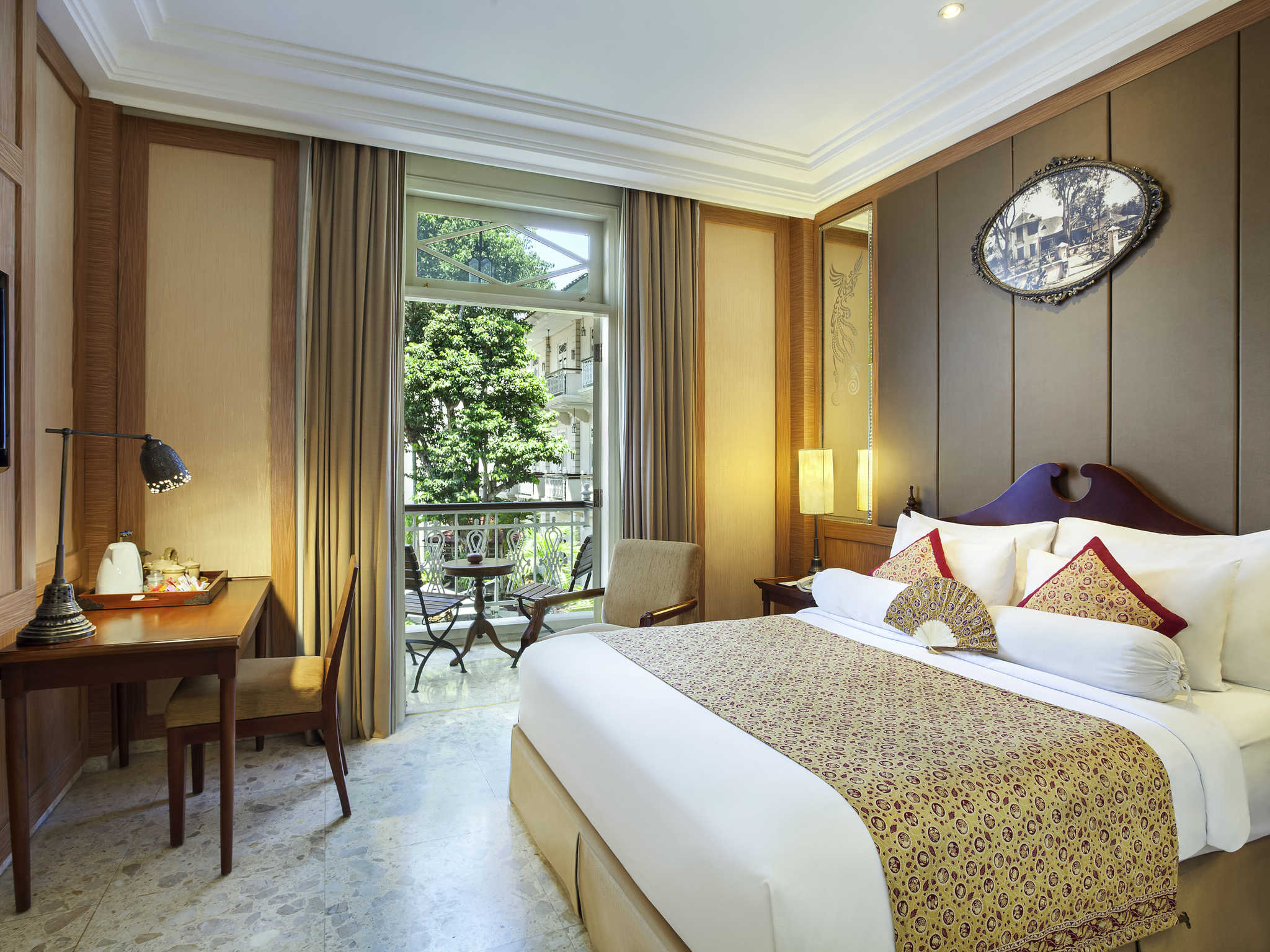 Hotel In Yogyakarta The Phoenix Hotel Yogyakarta