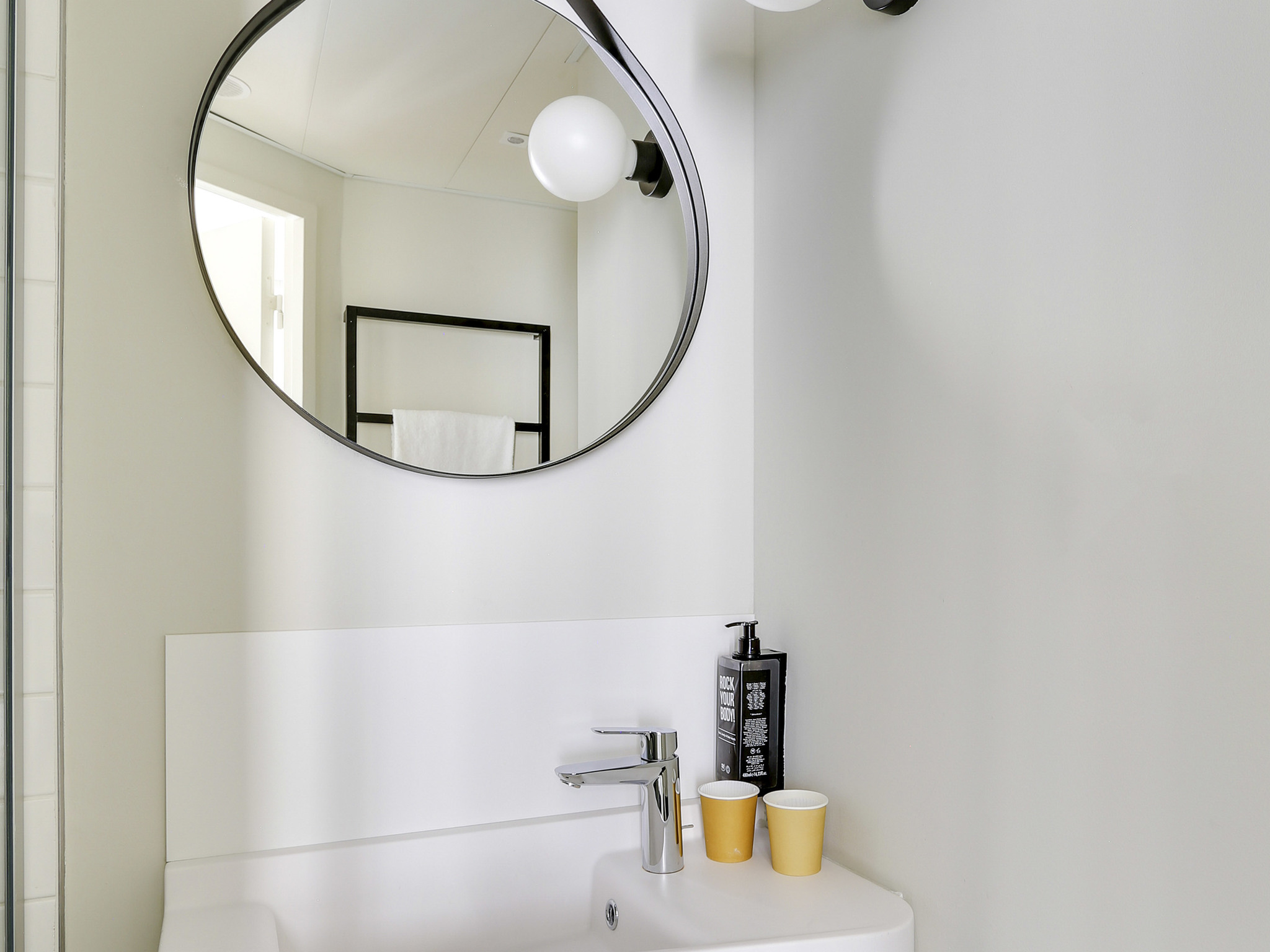 Photo - ibis Levallois Perret