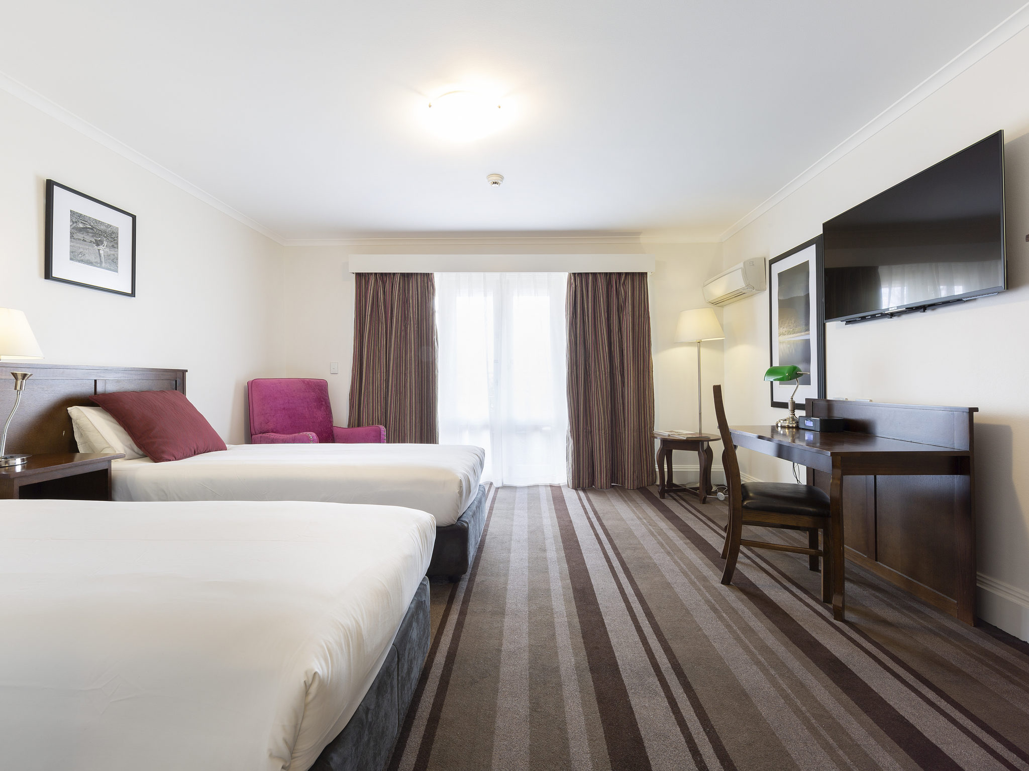 Foto - Mercure Canberra