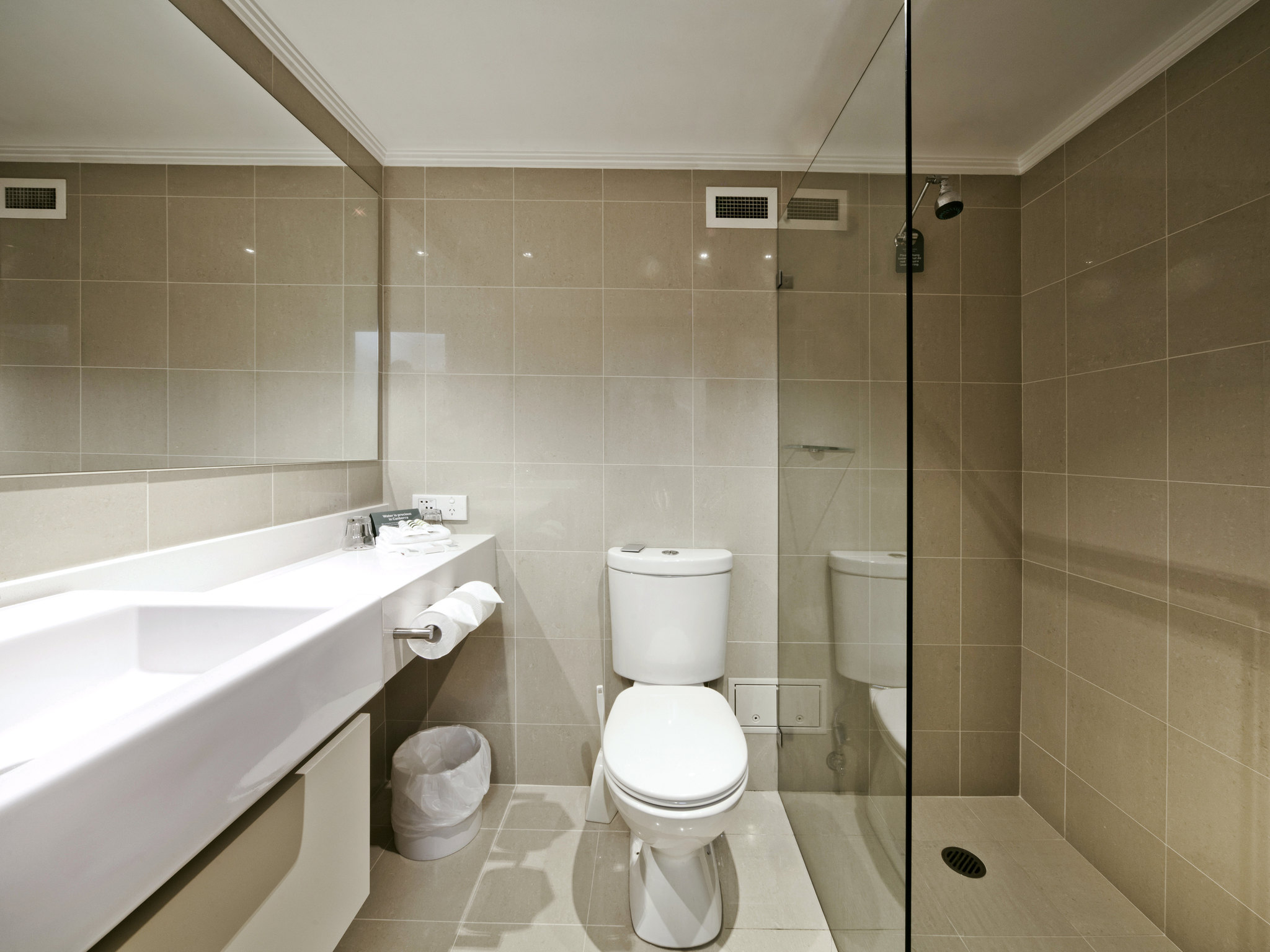 Foto - Mercure Canberra