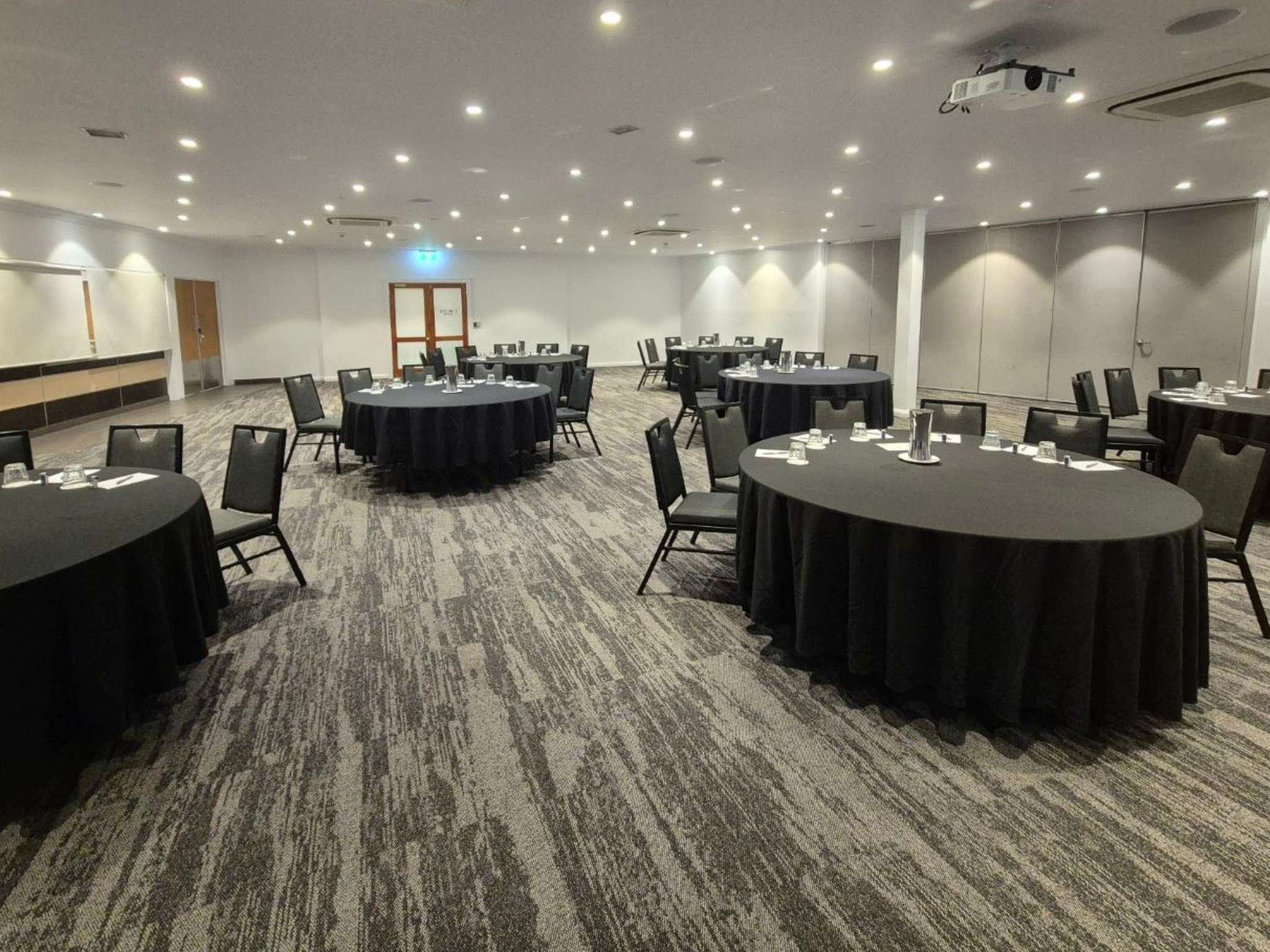 Foto - Mercure Canberra