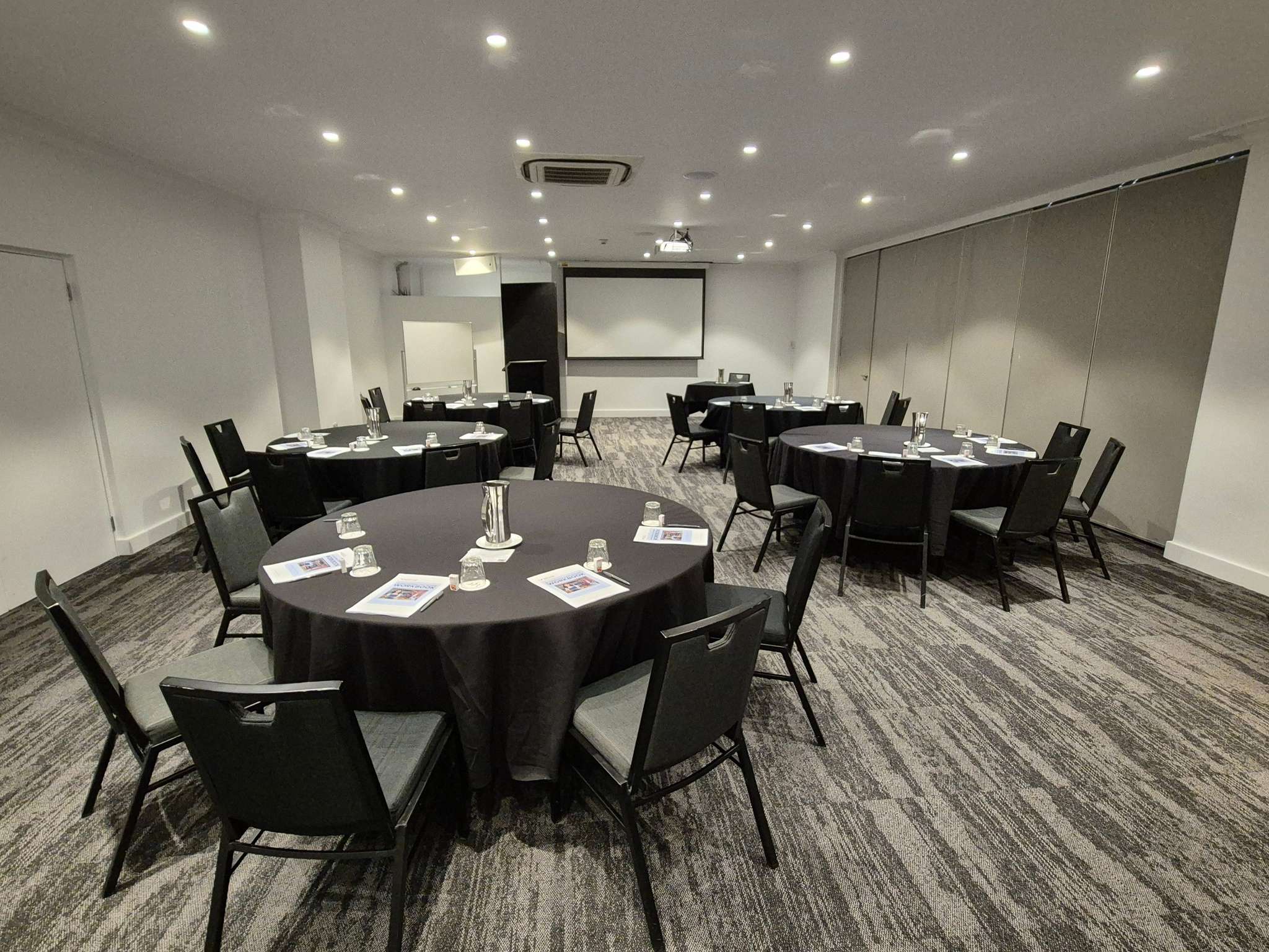 Foto - Mercure Canberra