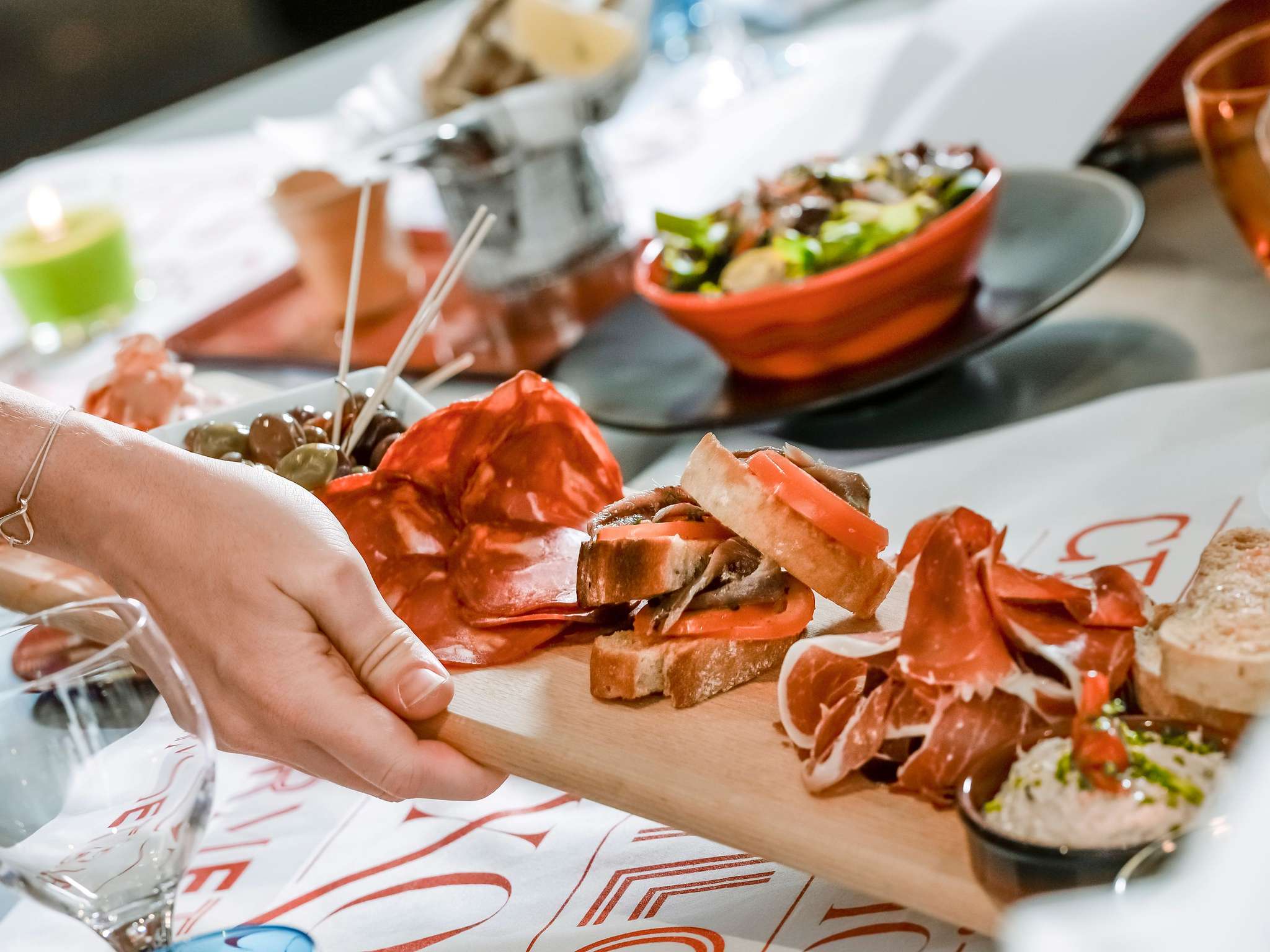 Foto - Novotel Luxembourg Centre