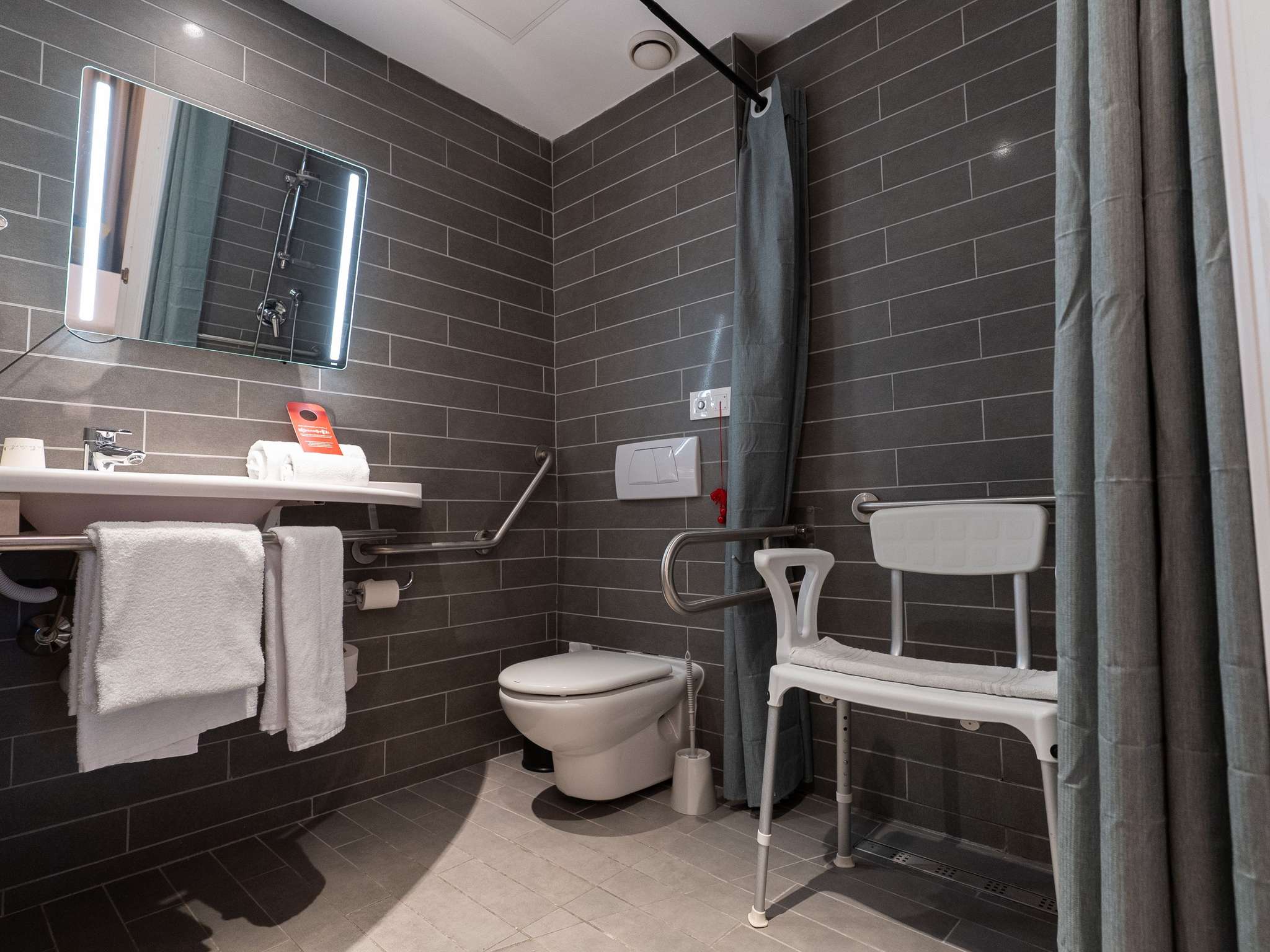 Foto - Ibis Malaga Centro Ciudad