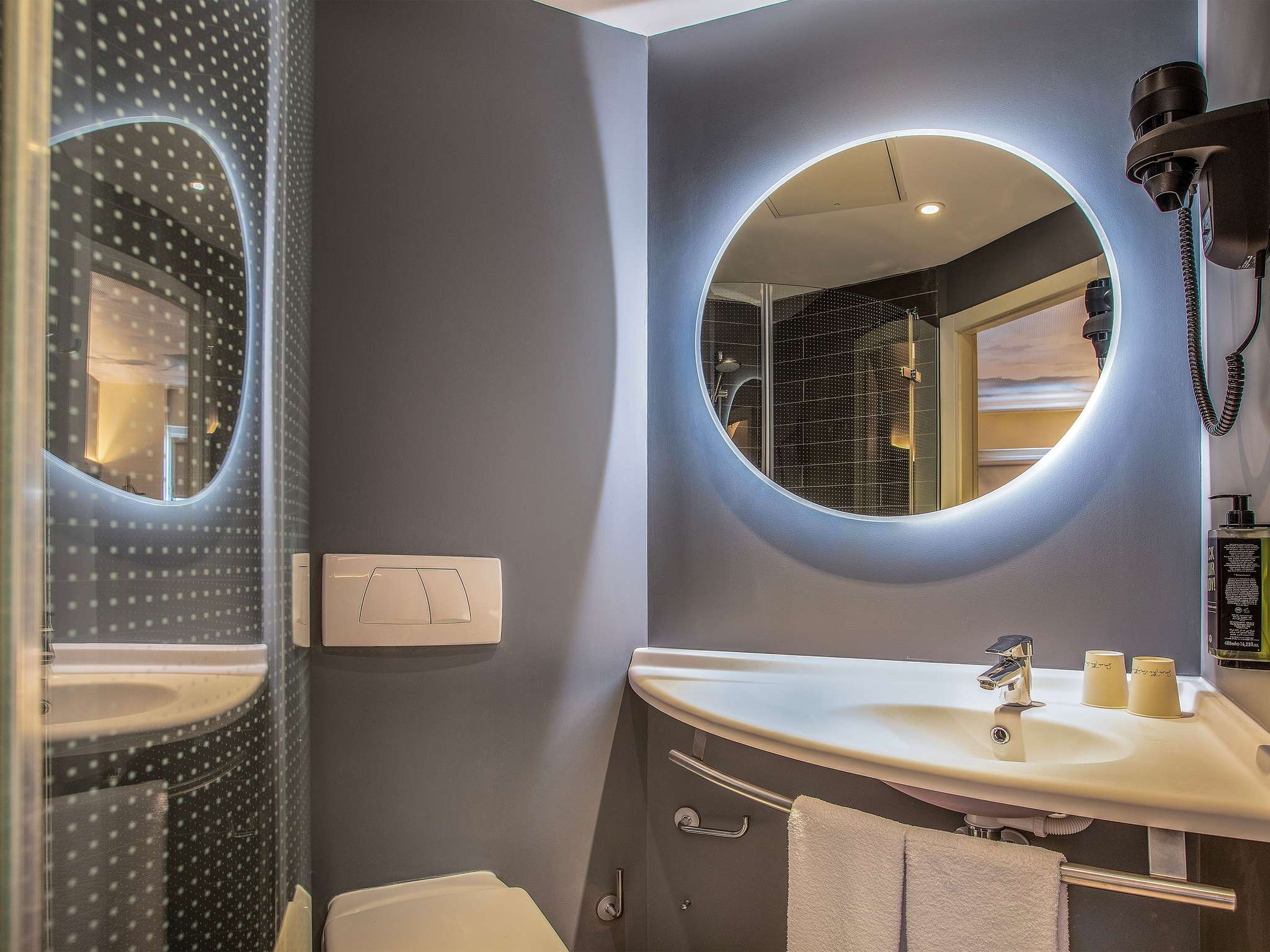 Foto - Ibis Malaga Centro Ciudad