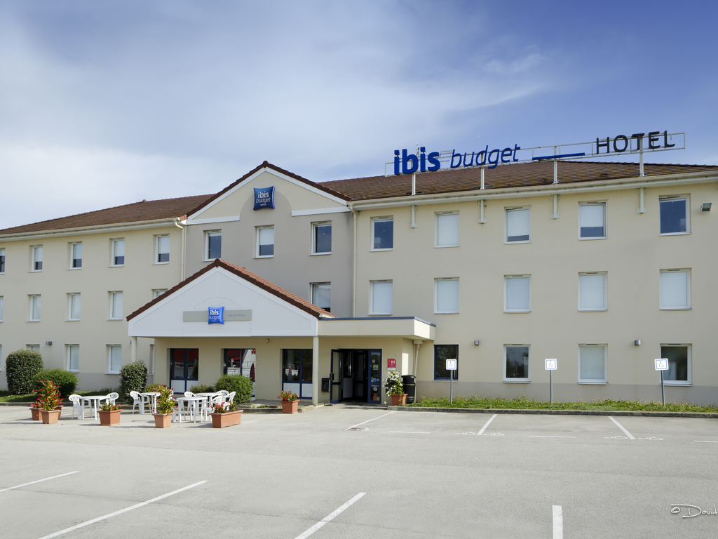 ibis budget Dole - Image 1