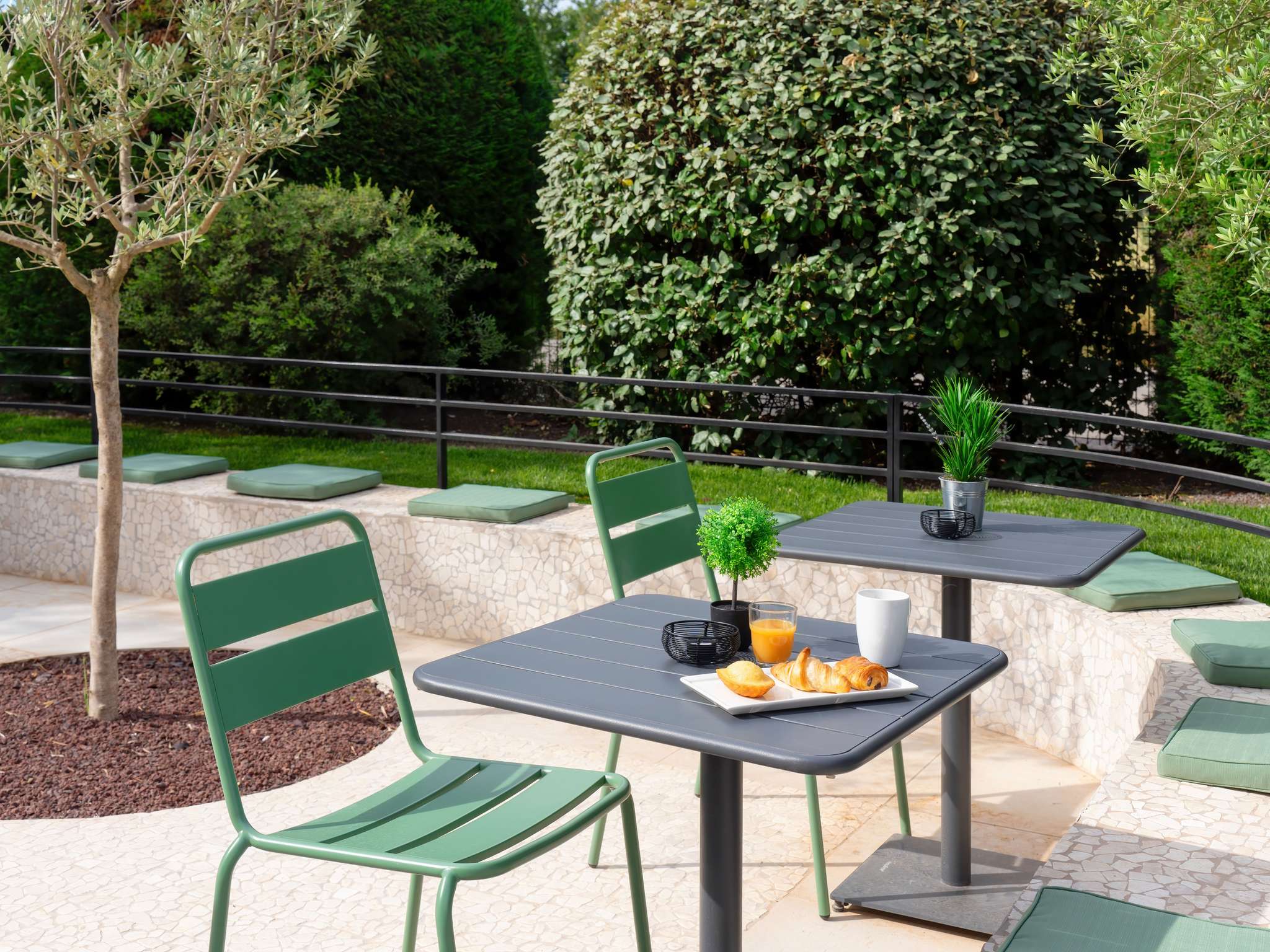 Photo - ibis Manosque Cadarache