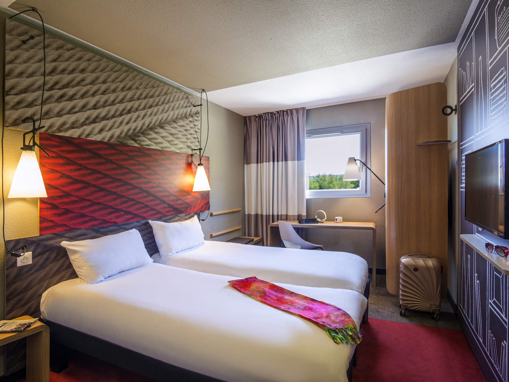 Photo - ibis Manosque Cadarache