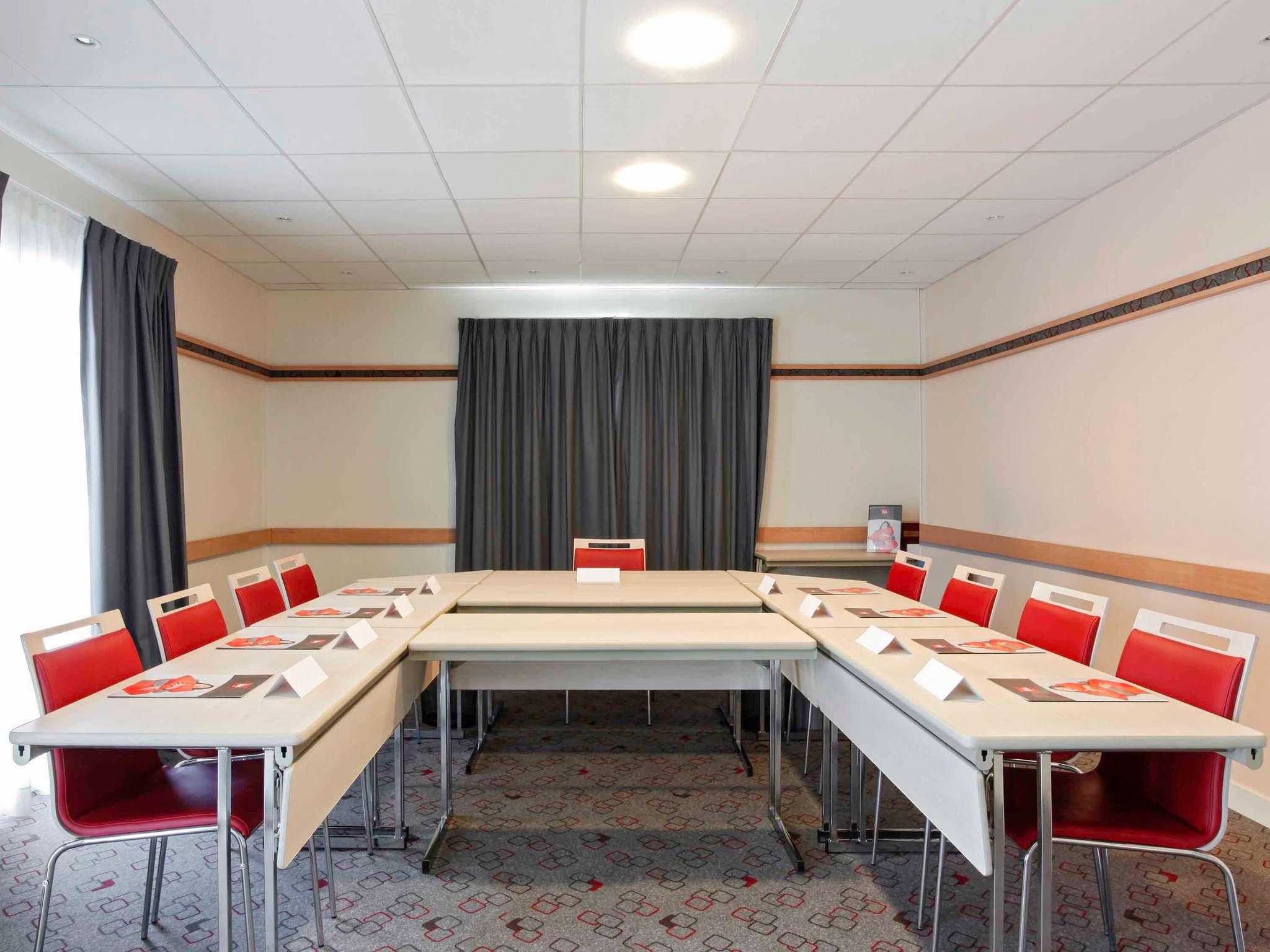 Photo - ibis Manosque Cadarache