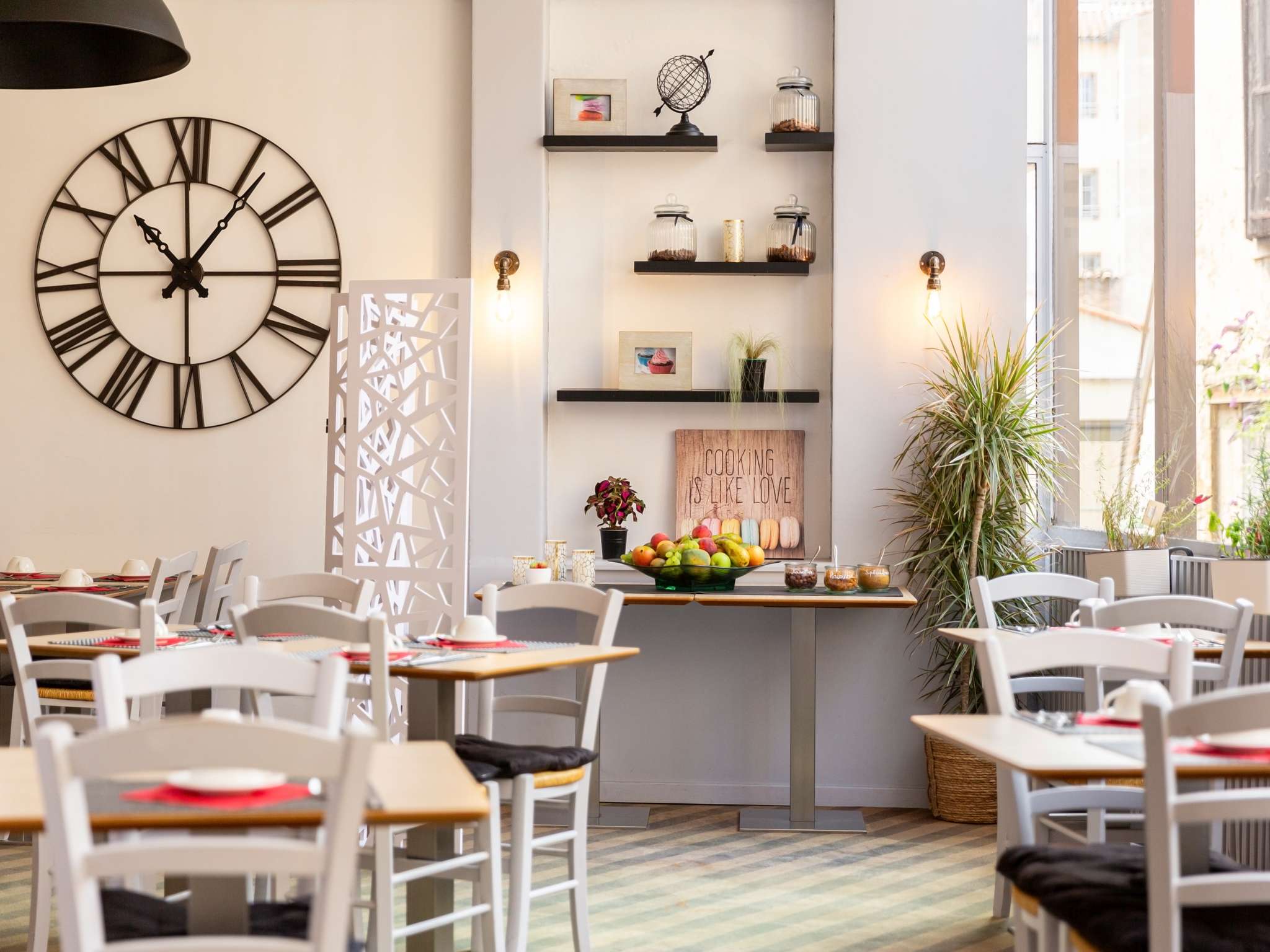 Foto - Mercure Millau