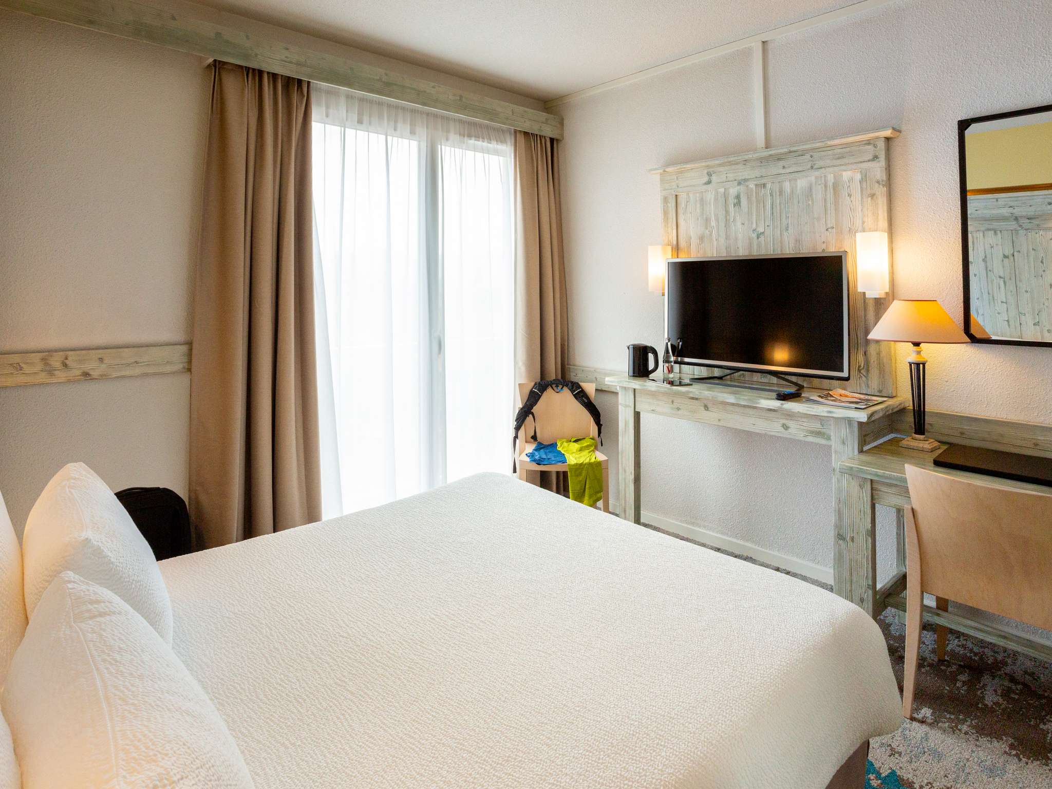 Foto - Mercure Millau