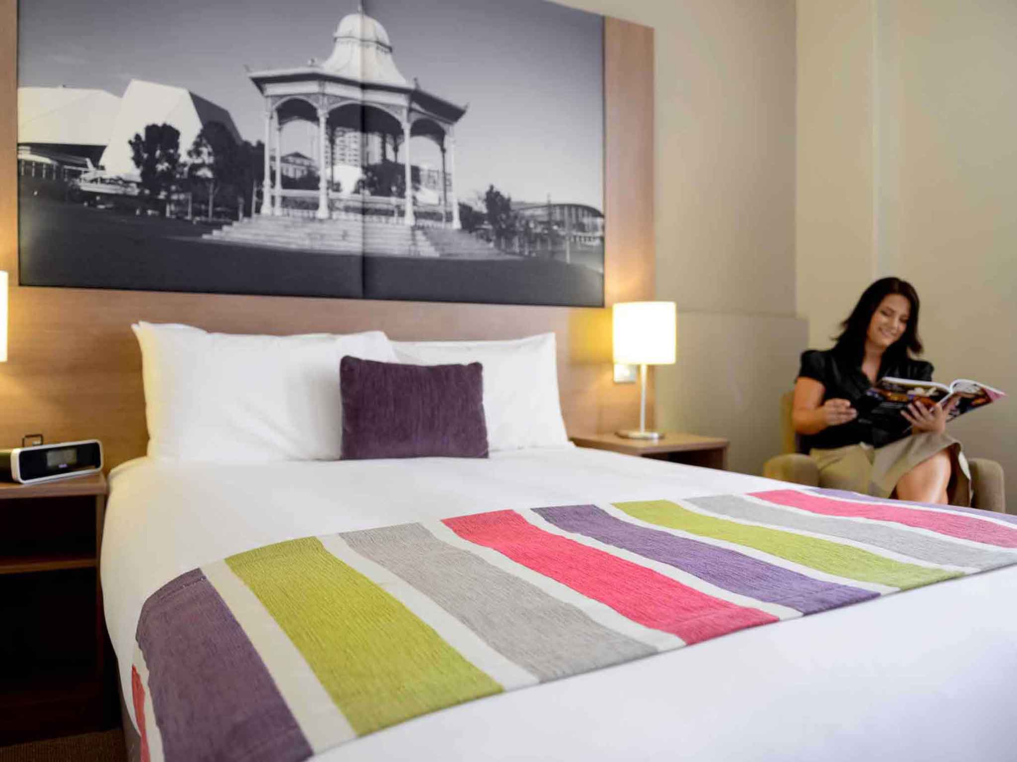 Photo - Grosvenor Hotel Adelaide by Accor