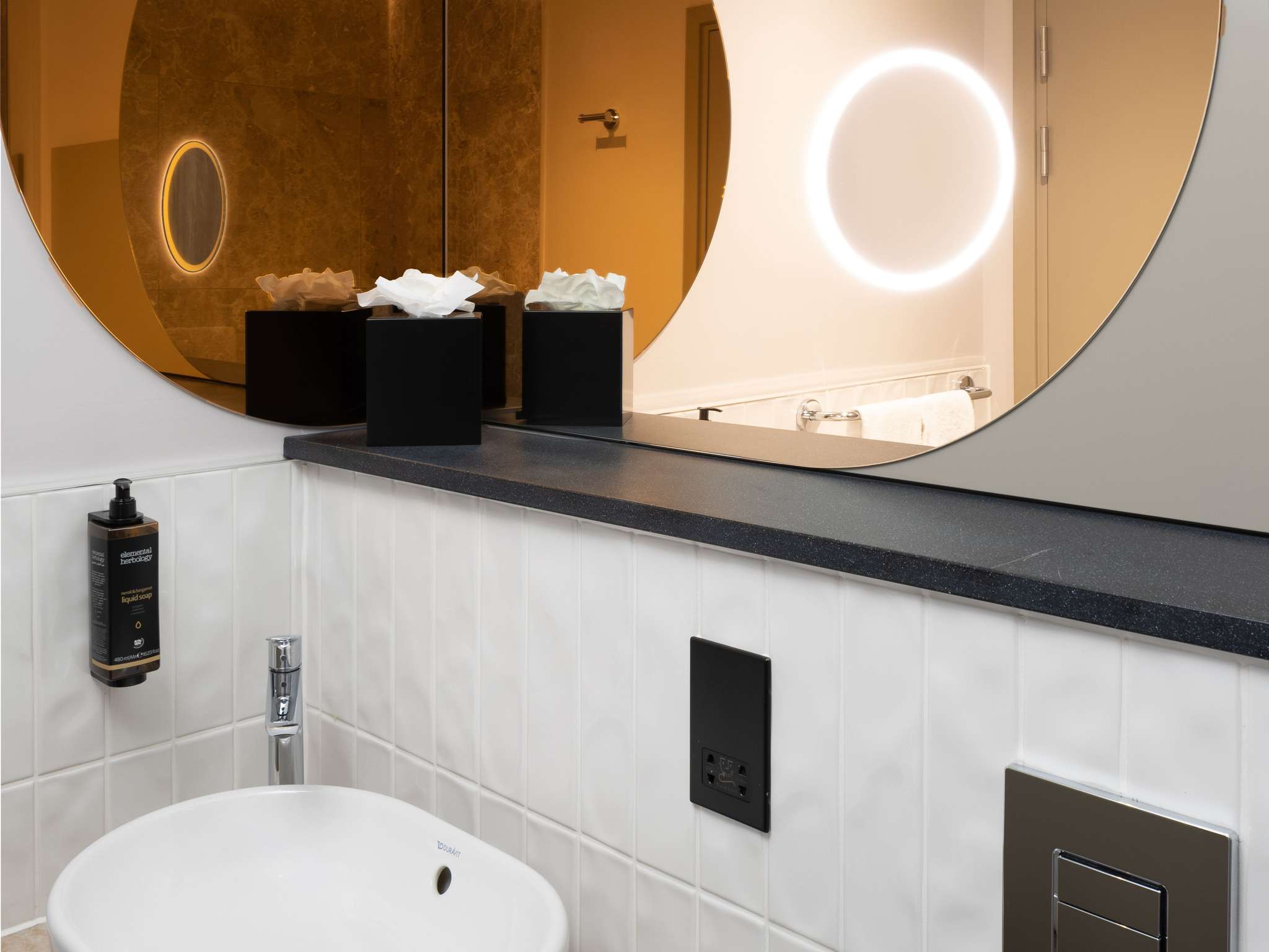 Photo - ibis London Earls Court