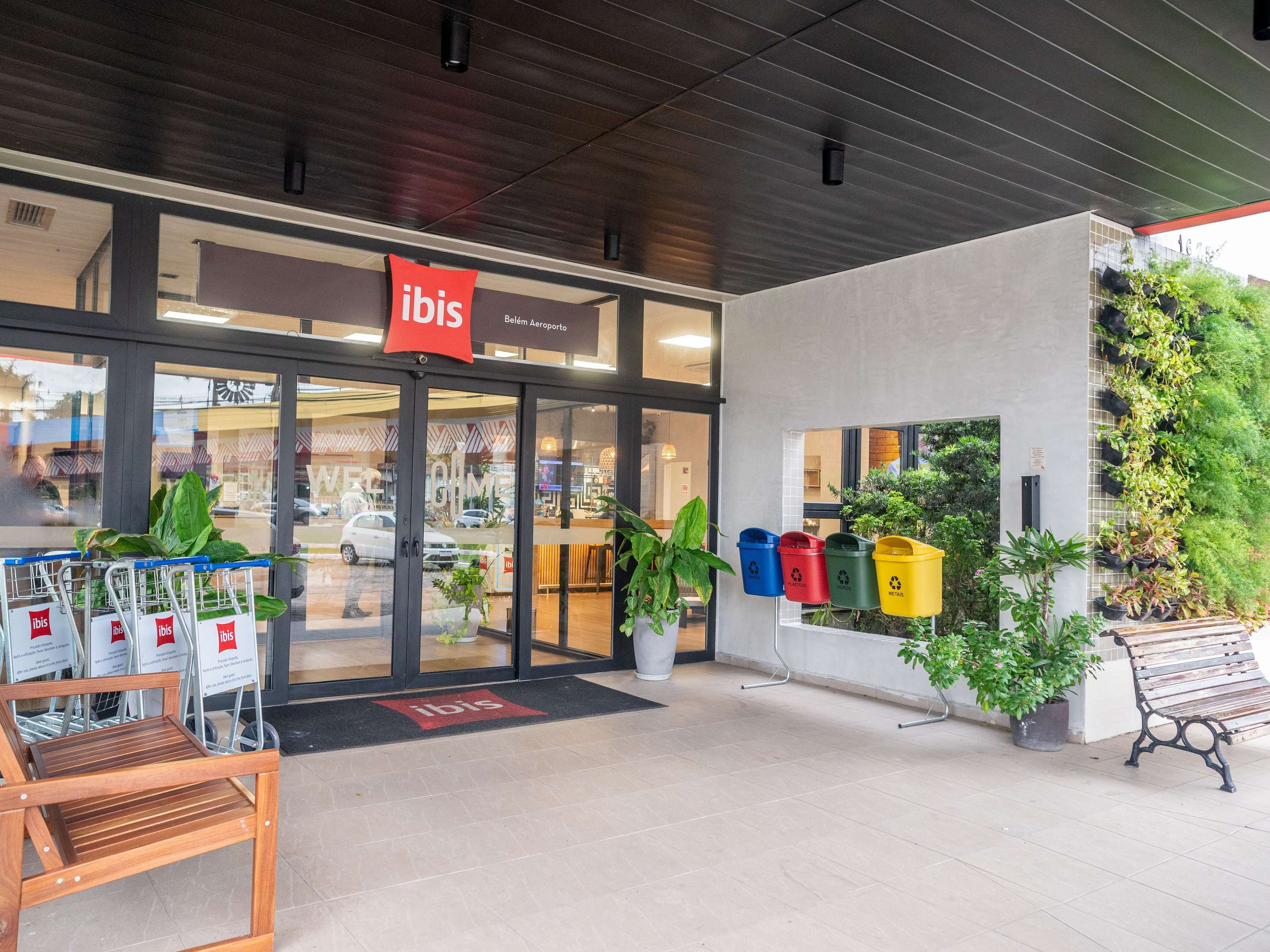 宜必思贝伦机场酒店