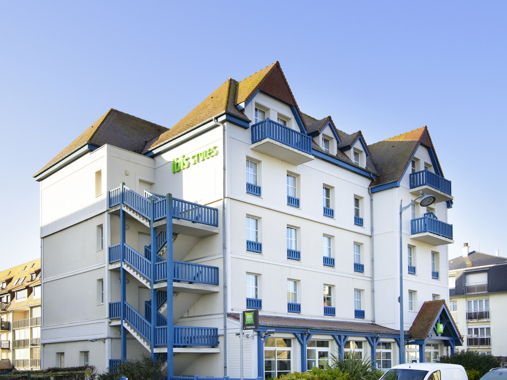 ibis Styles Deauville Villers Plage - Image 1