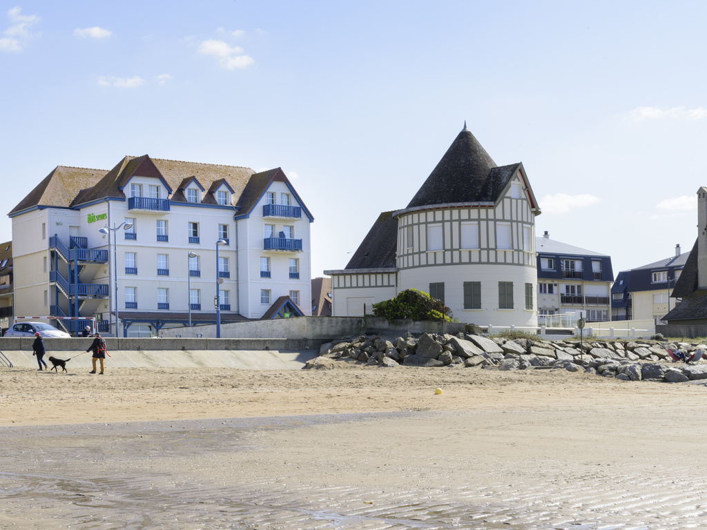 ibis Styles Deauville Villers Plage - Image 2