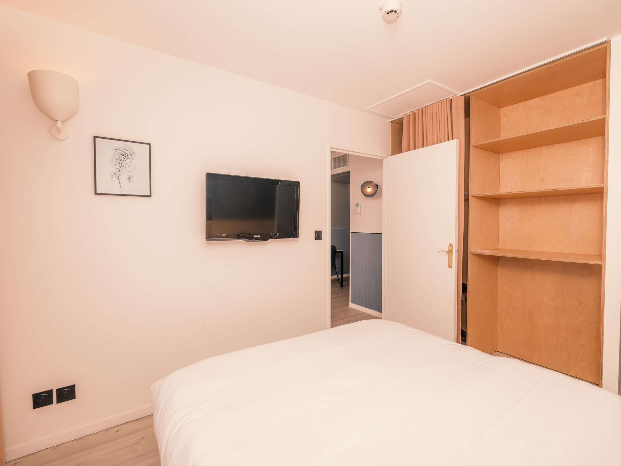 Photo - ibis Styles Deauville Villers Plage